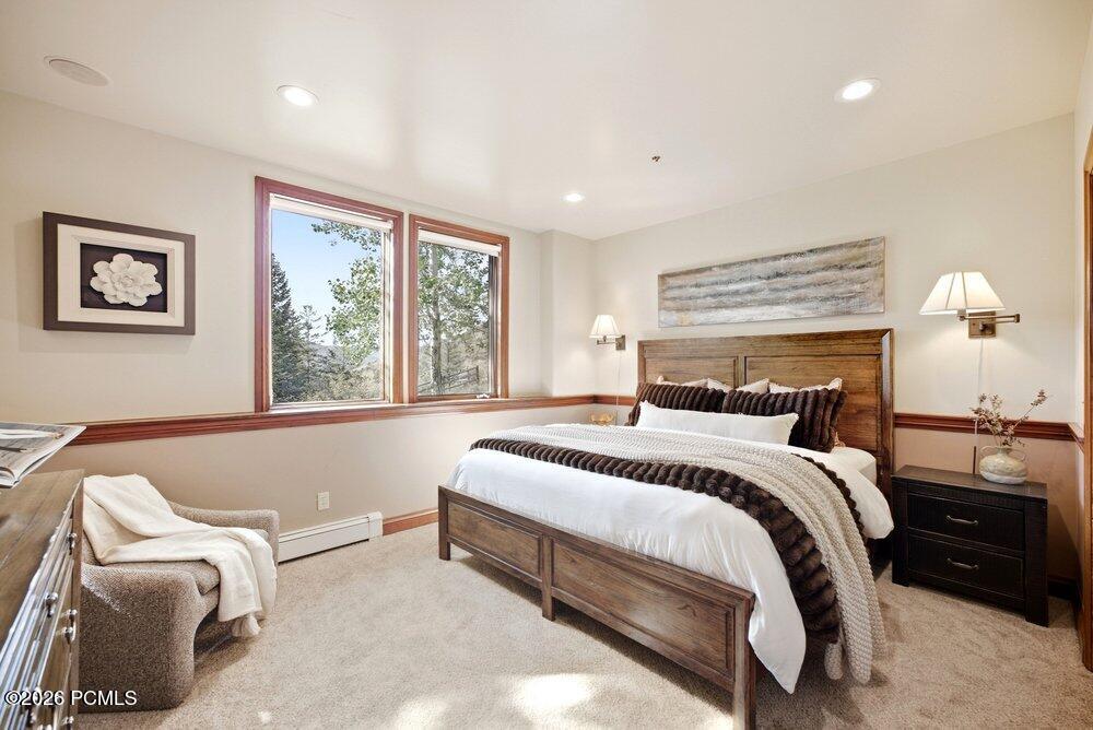 2555 Larkspur Drive