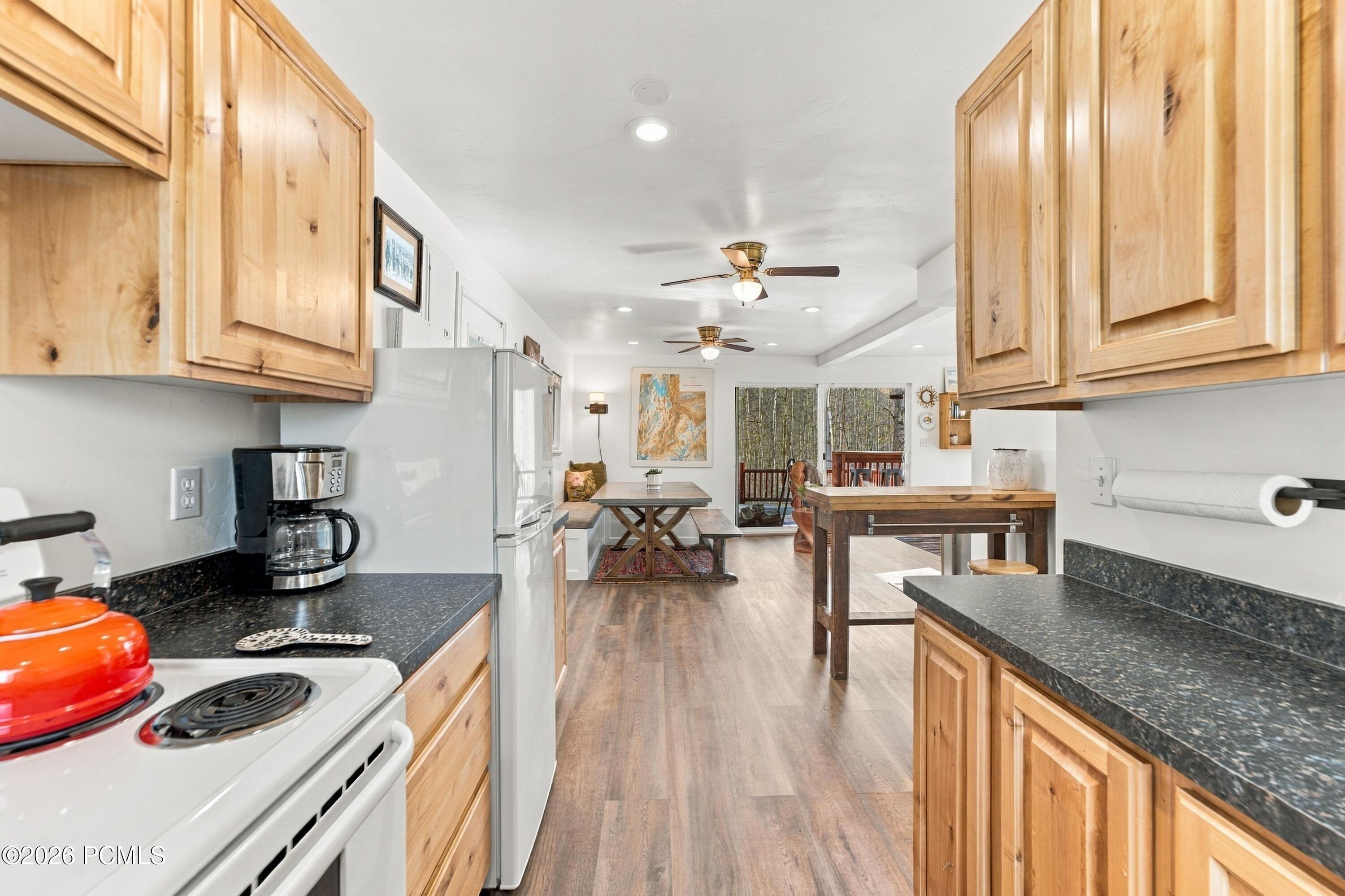 1548 W Lost Moose Lane