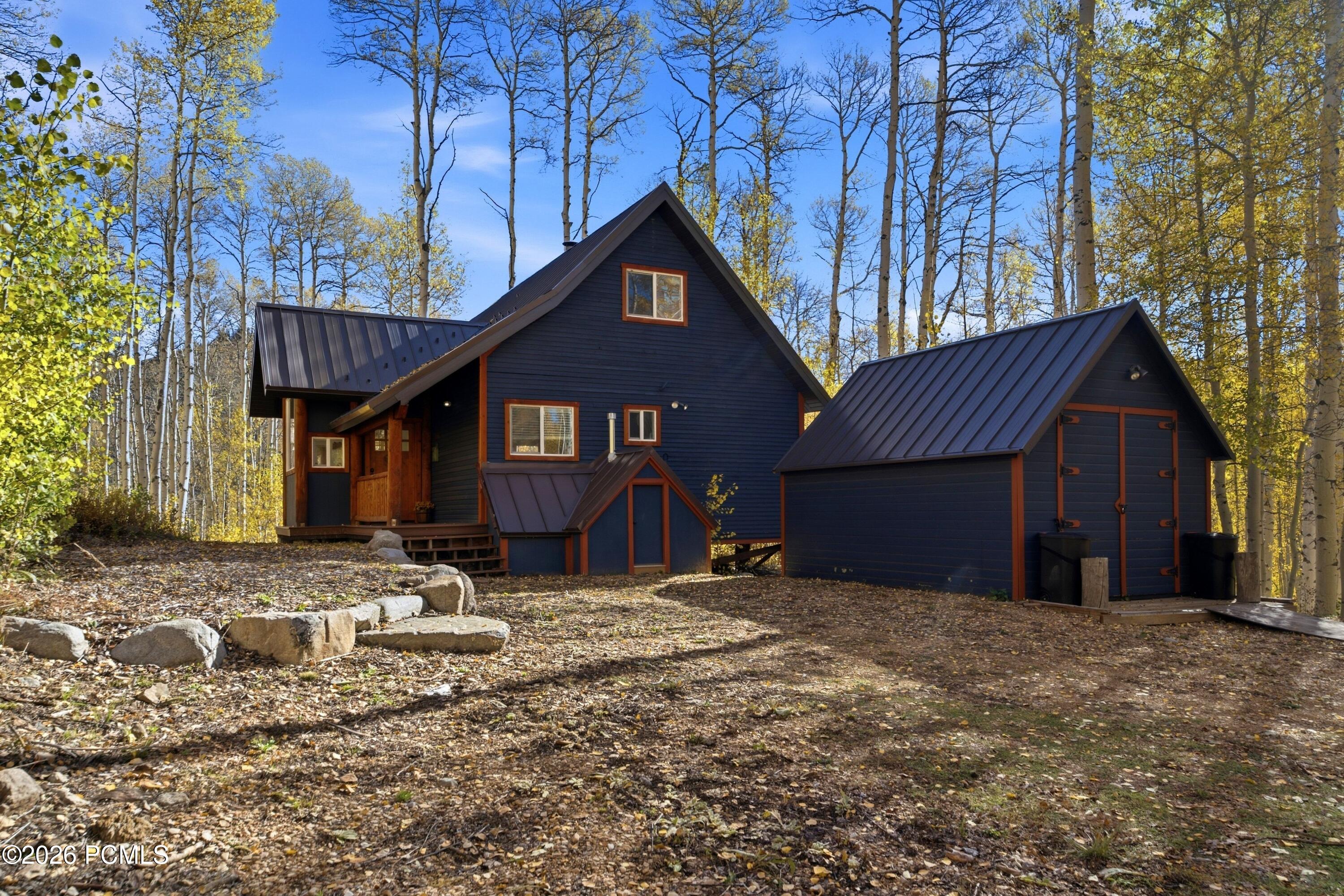 1548 W Lost Moose Lane