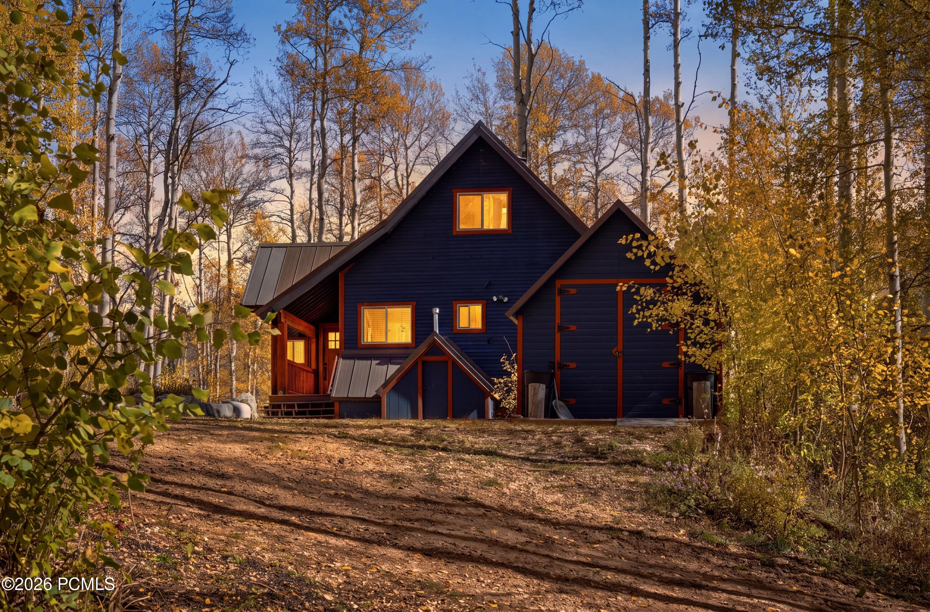 1548 W Lost Moose Lane