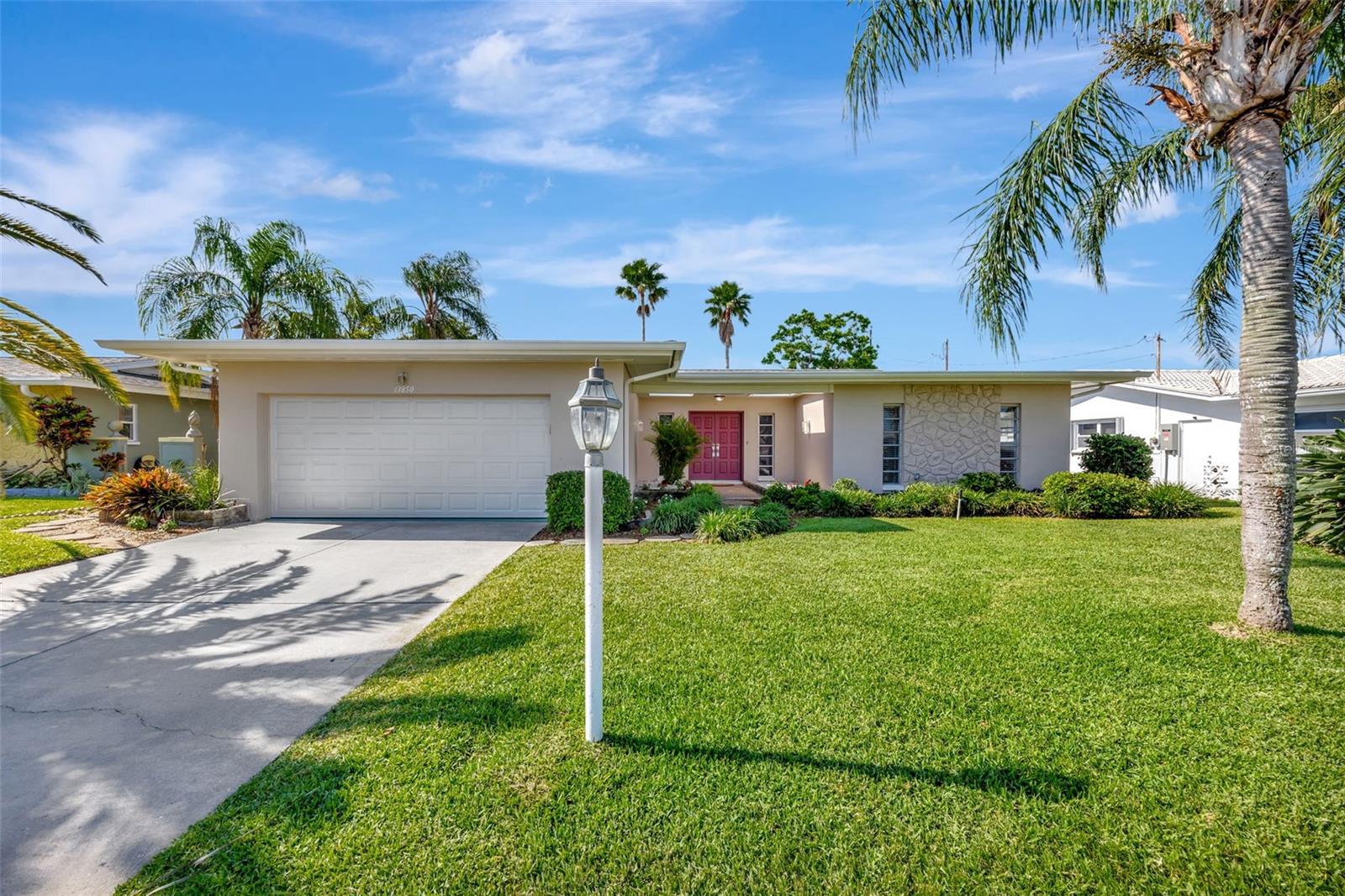 13850 SUNSET DR