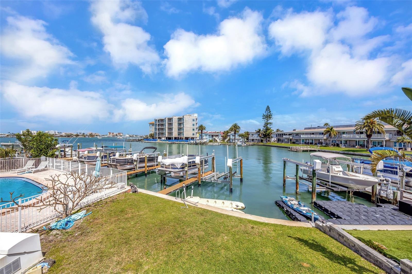 234 DOLPHIN PT #1