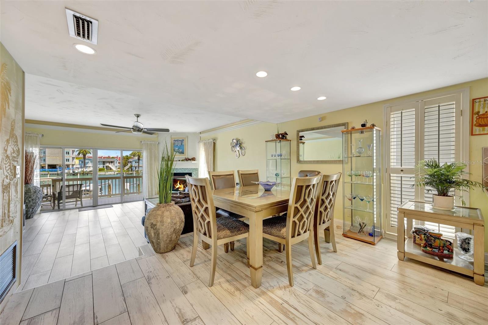 234 DOLPHIN PT #1