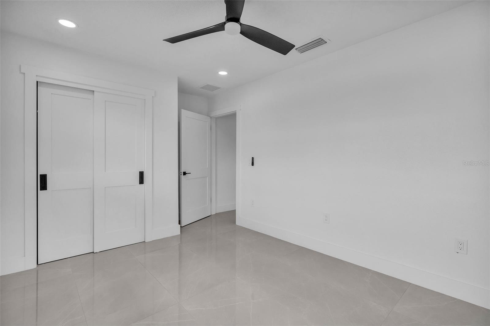 319 MIDWAY IS