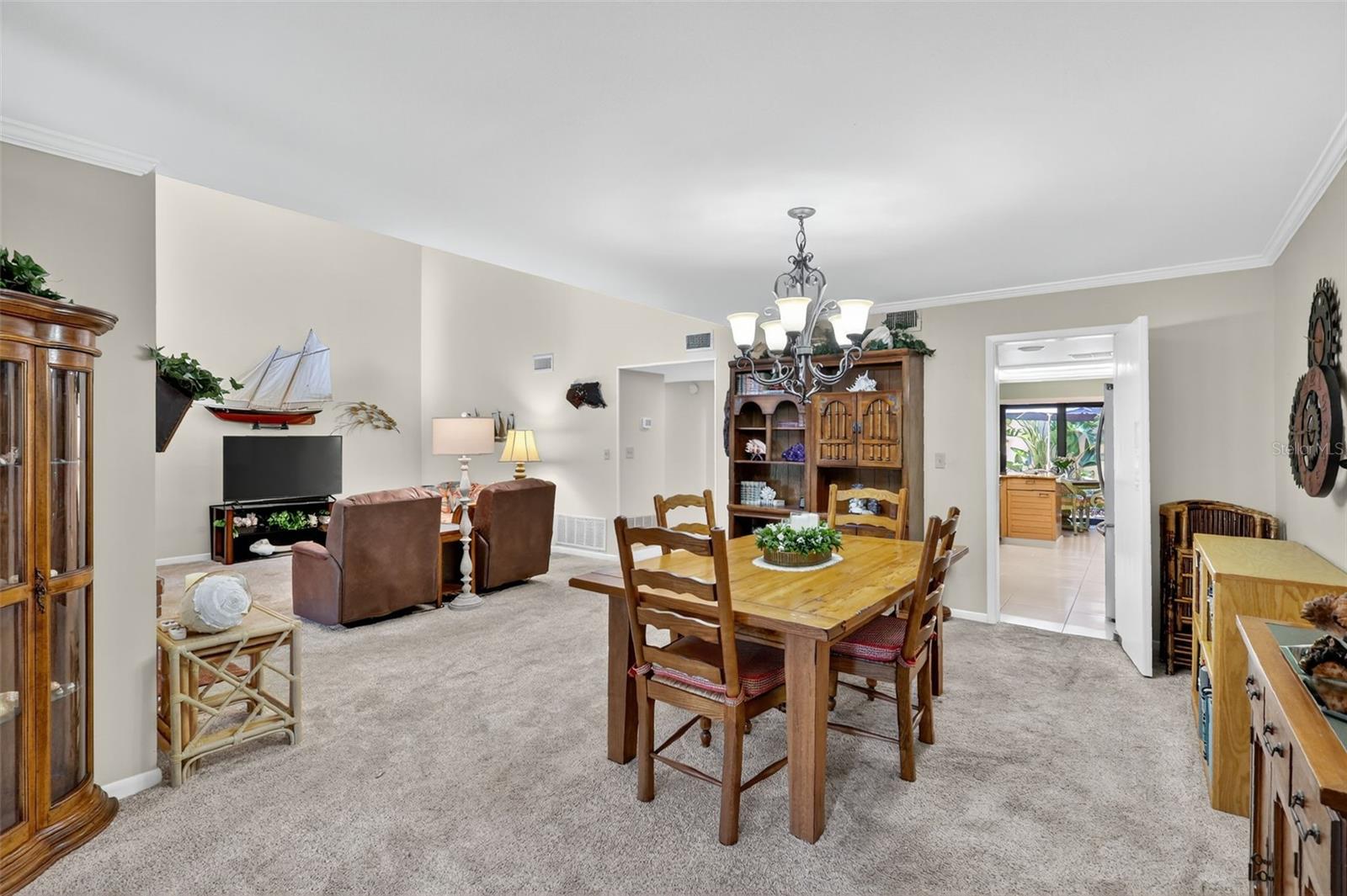 13300 INDIAN ROCKS RD #403