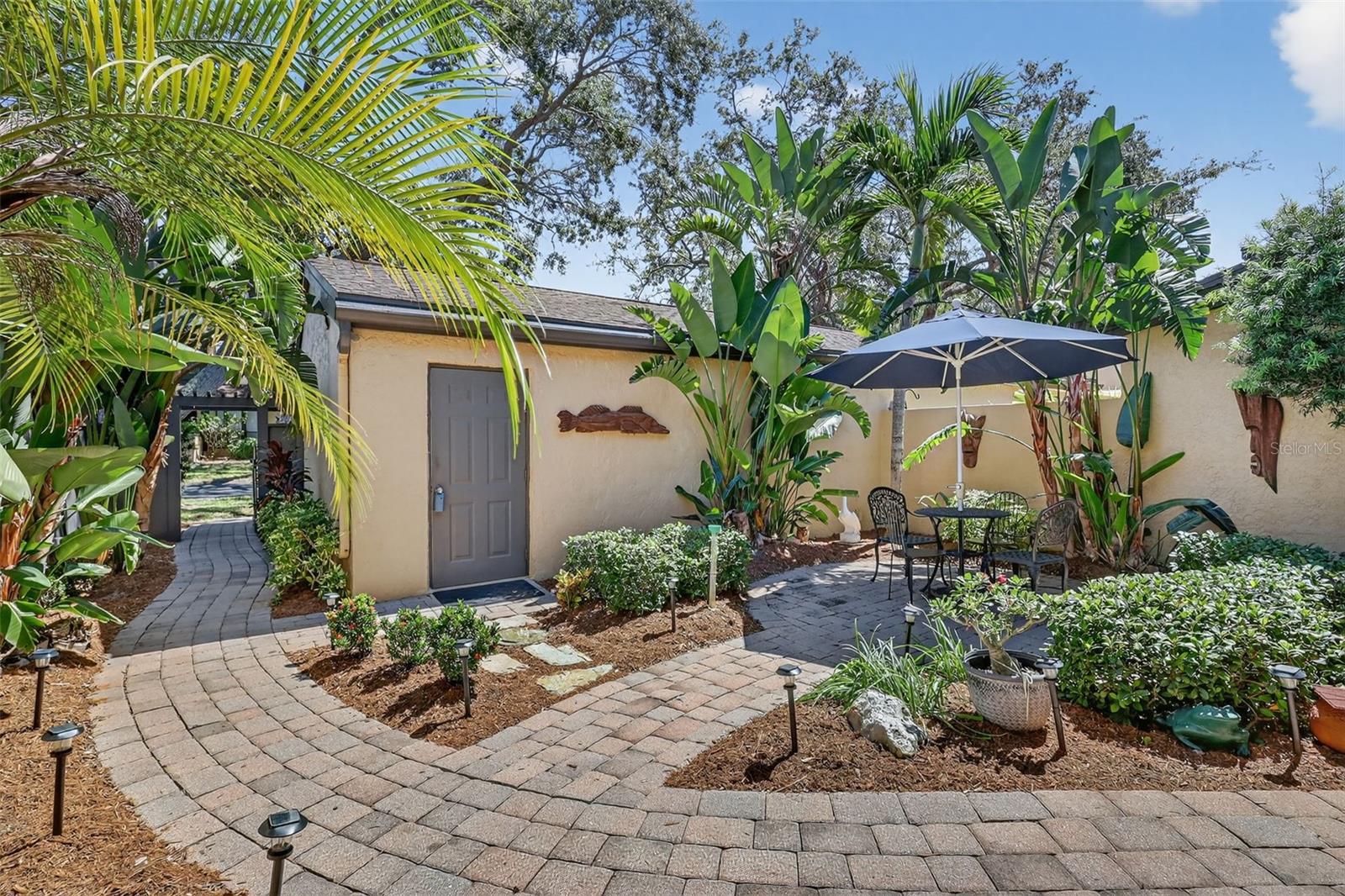 13300 INDIAN ROCKS RD #403