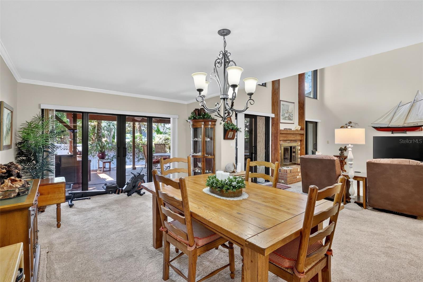 13300 INDIAN ROCKS RD #403