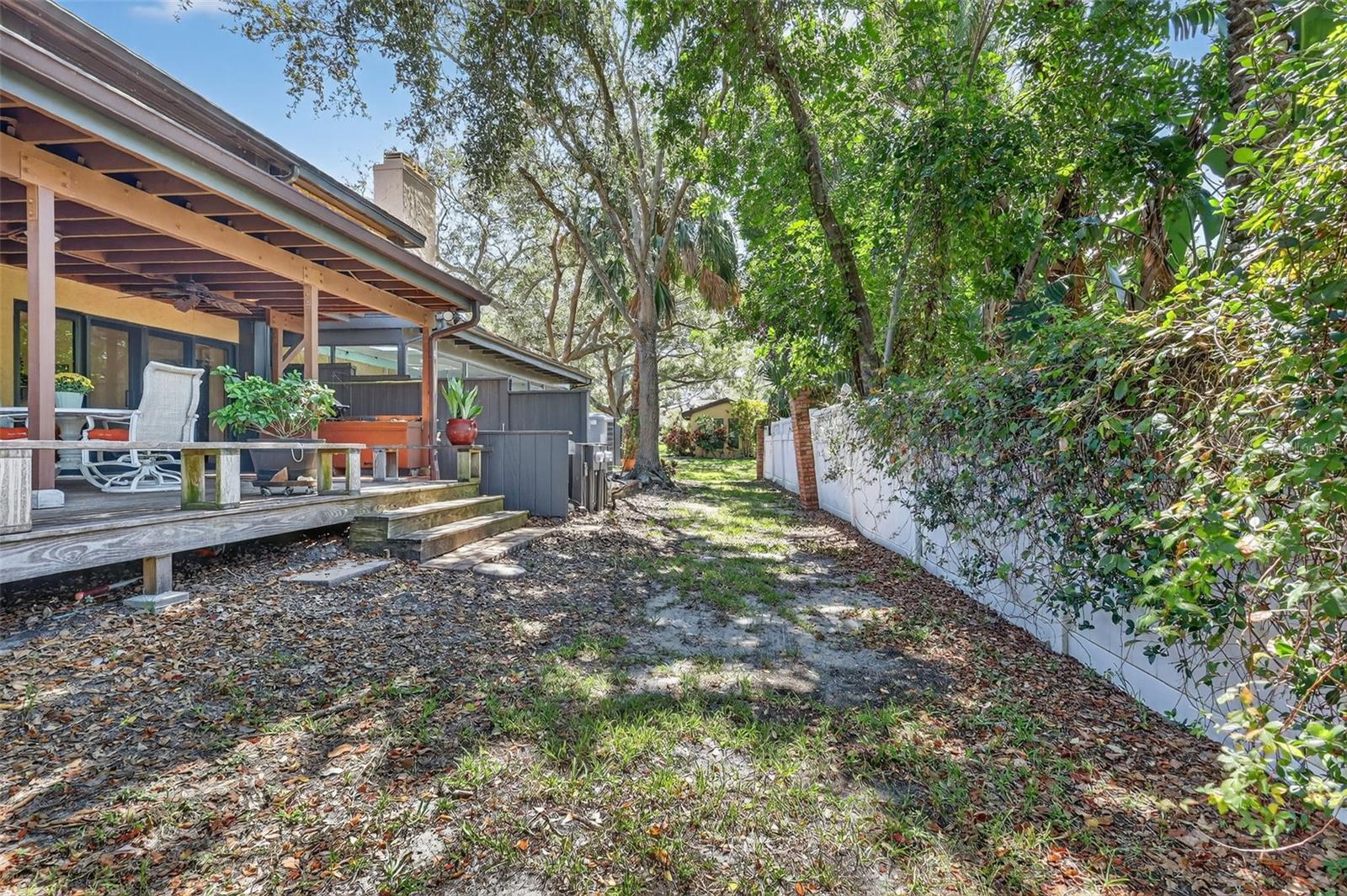 13300 INDIAN ROCKS RD #403