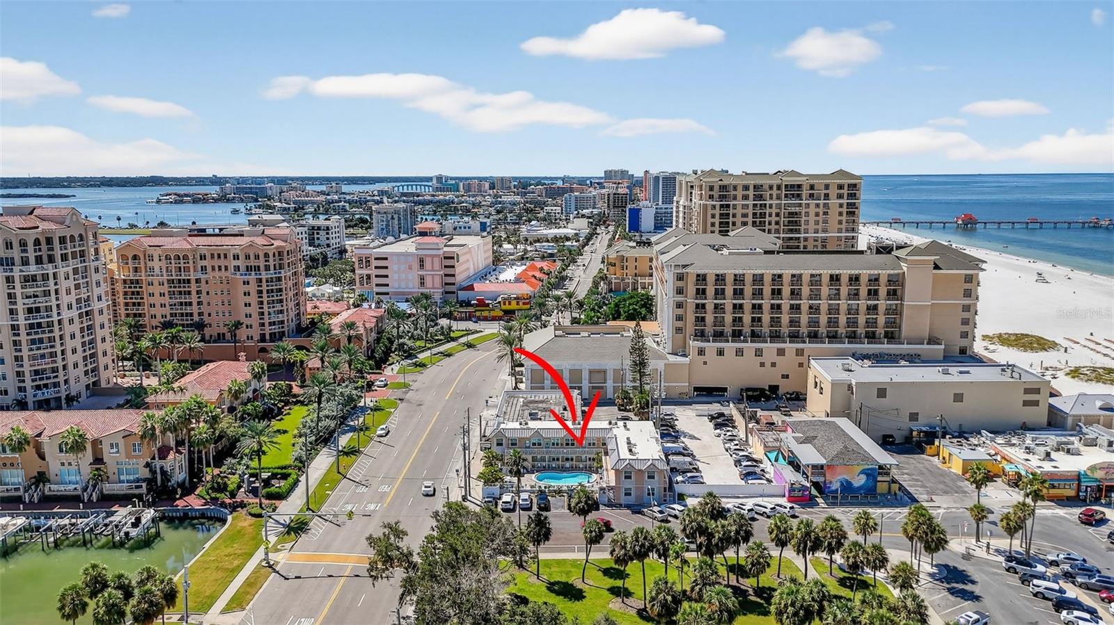 530 MANDALAY AVE #102