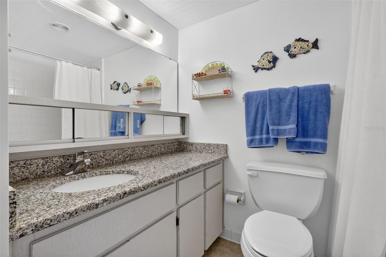 31 ISLAND WAY #408