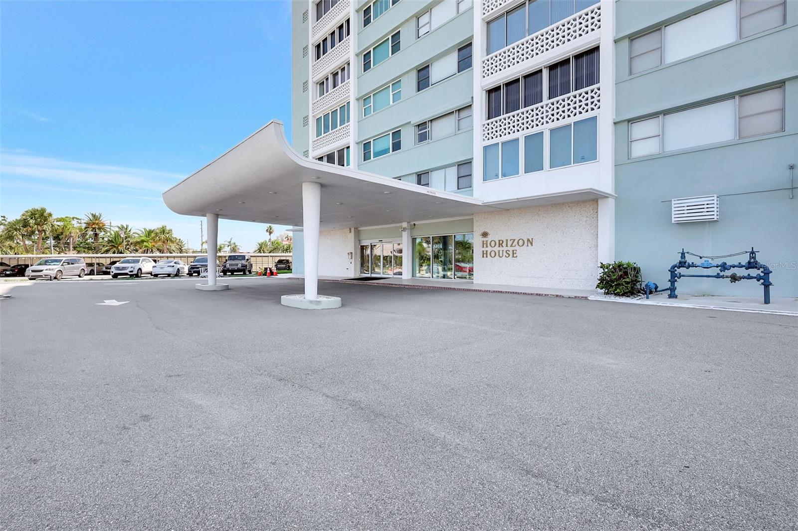 31 ISLAND WAY #408