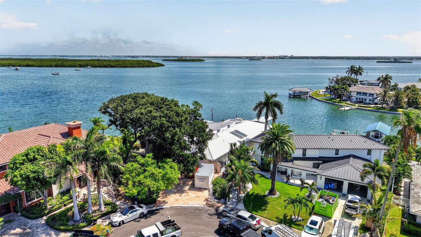 891 ISLAND WAY