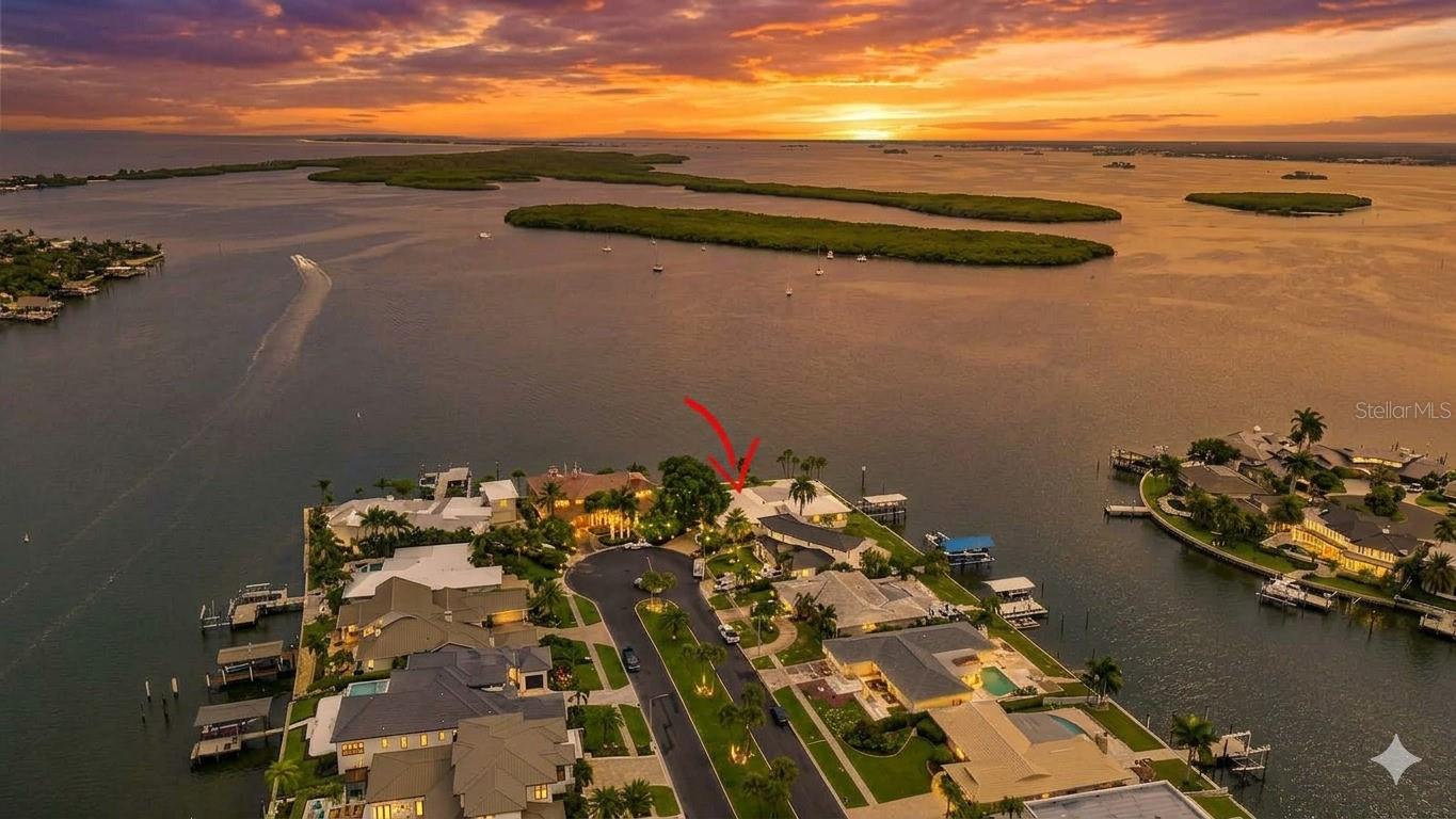 891 ISLAND WAY
