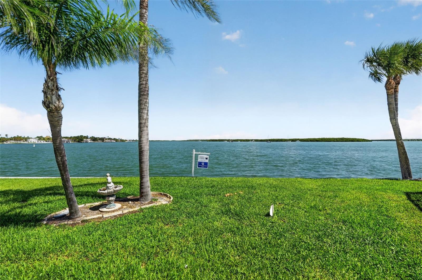 891 ISLAND WAY