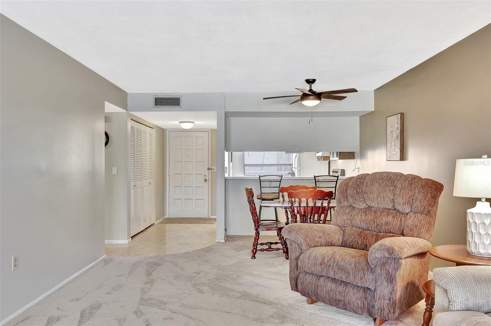 113 ISLAND WAY #241