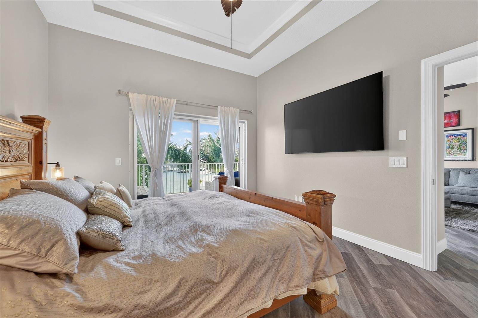 205 BRIGHTWATER DR #202