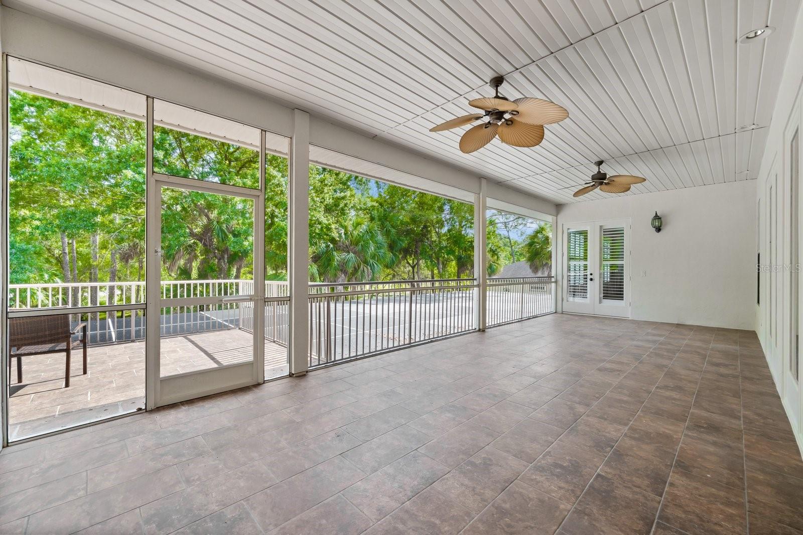 6413 MACLAURIN DR