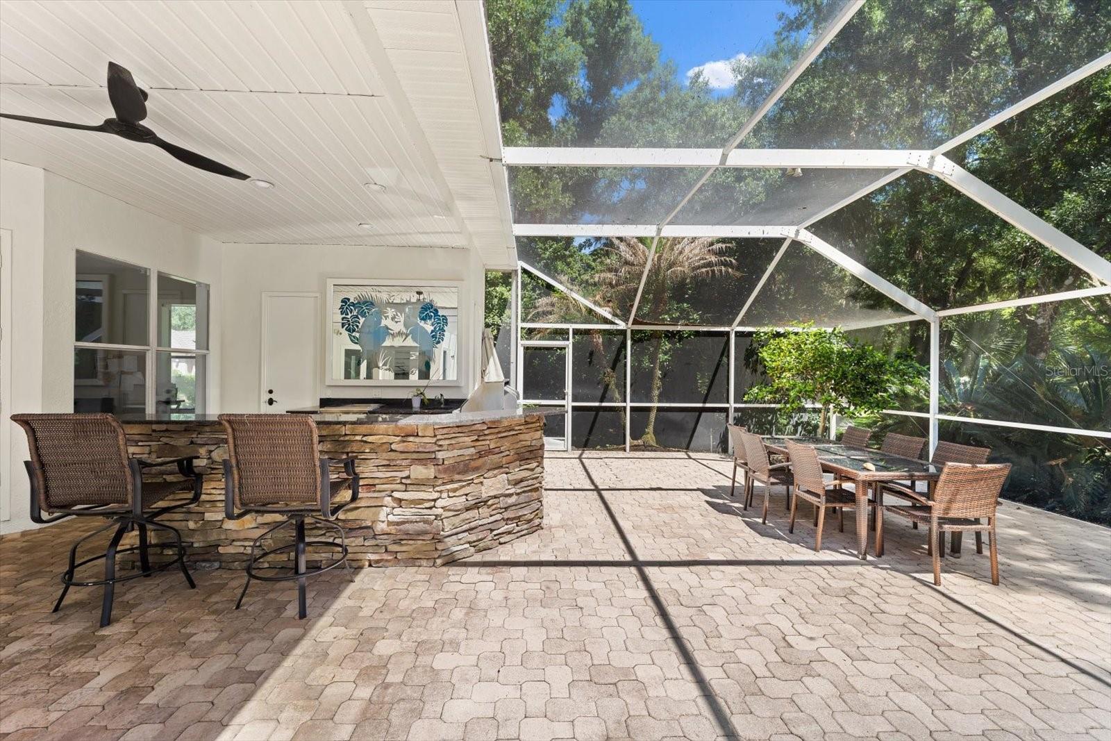 6413 MACLAURIN DR