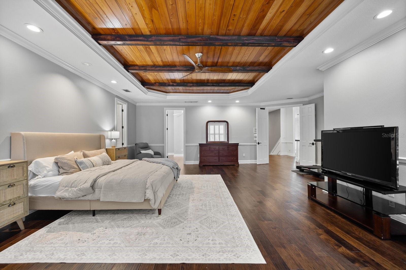 6413 MACLAURIN DR