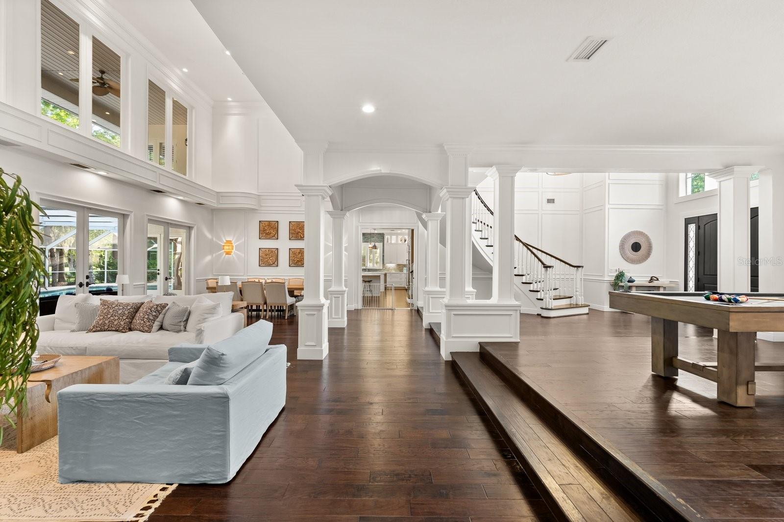 6413 MACLAURIN DR