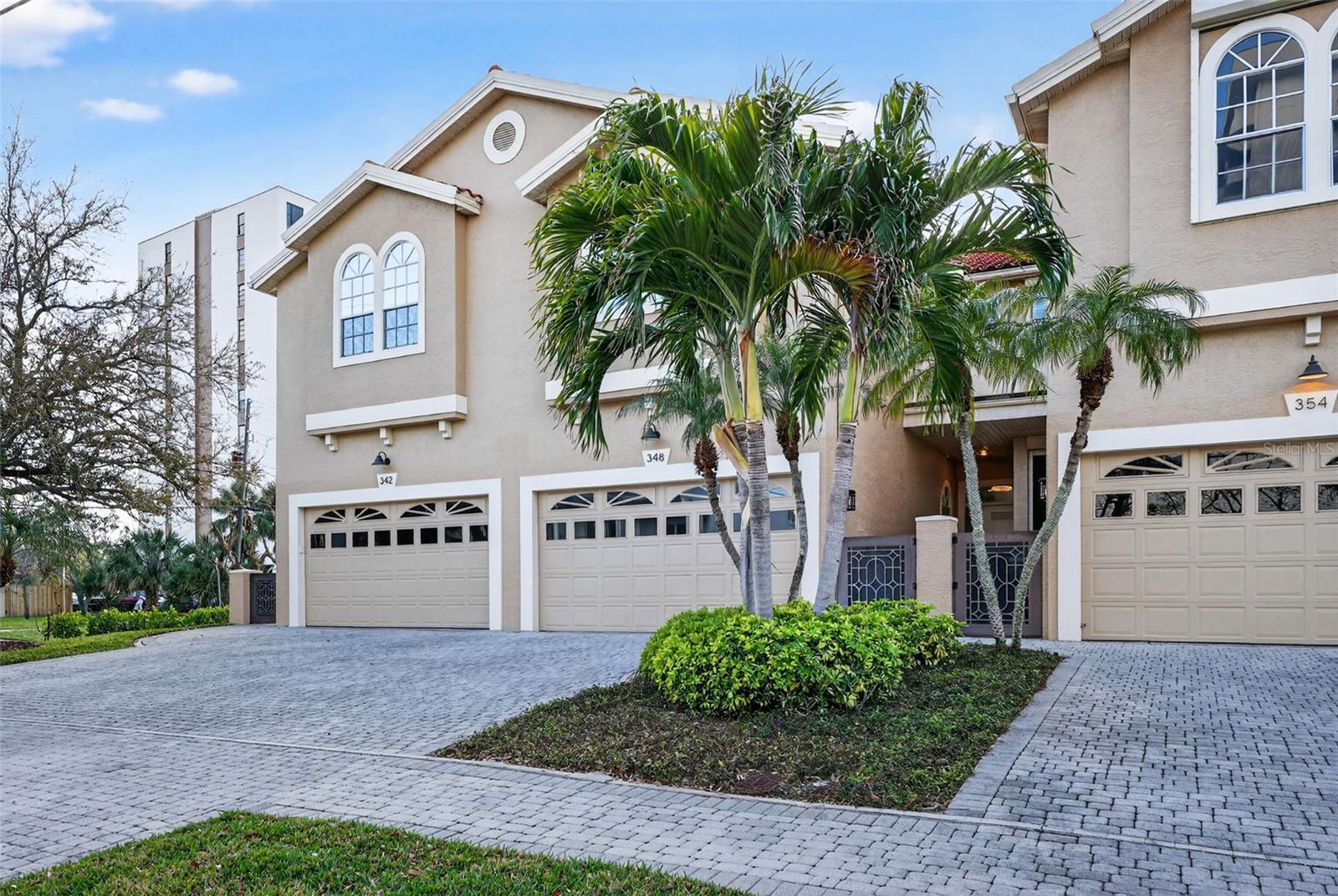 348 LARBOARD WAY