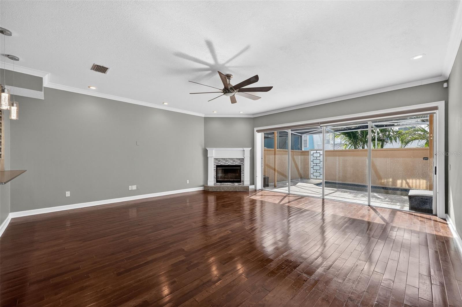348 LARBOARD WAY