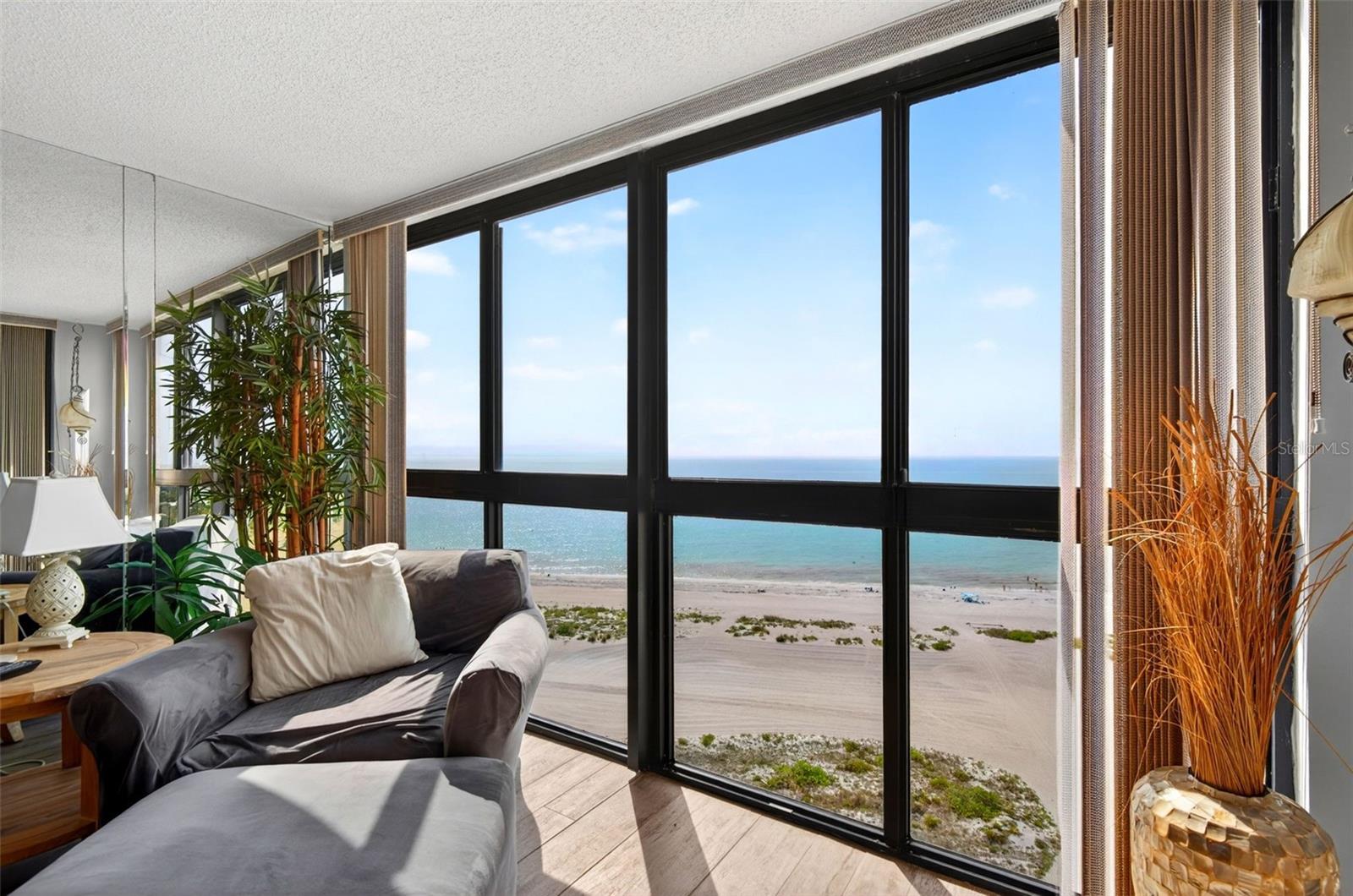 1290 GULF BLVD #1604