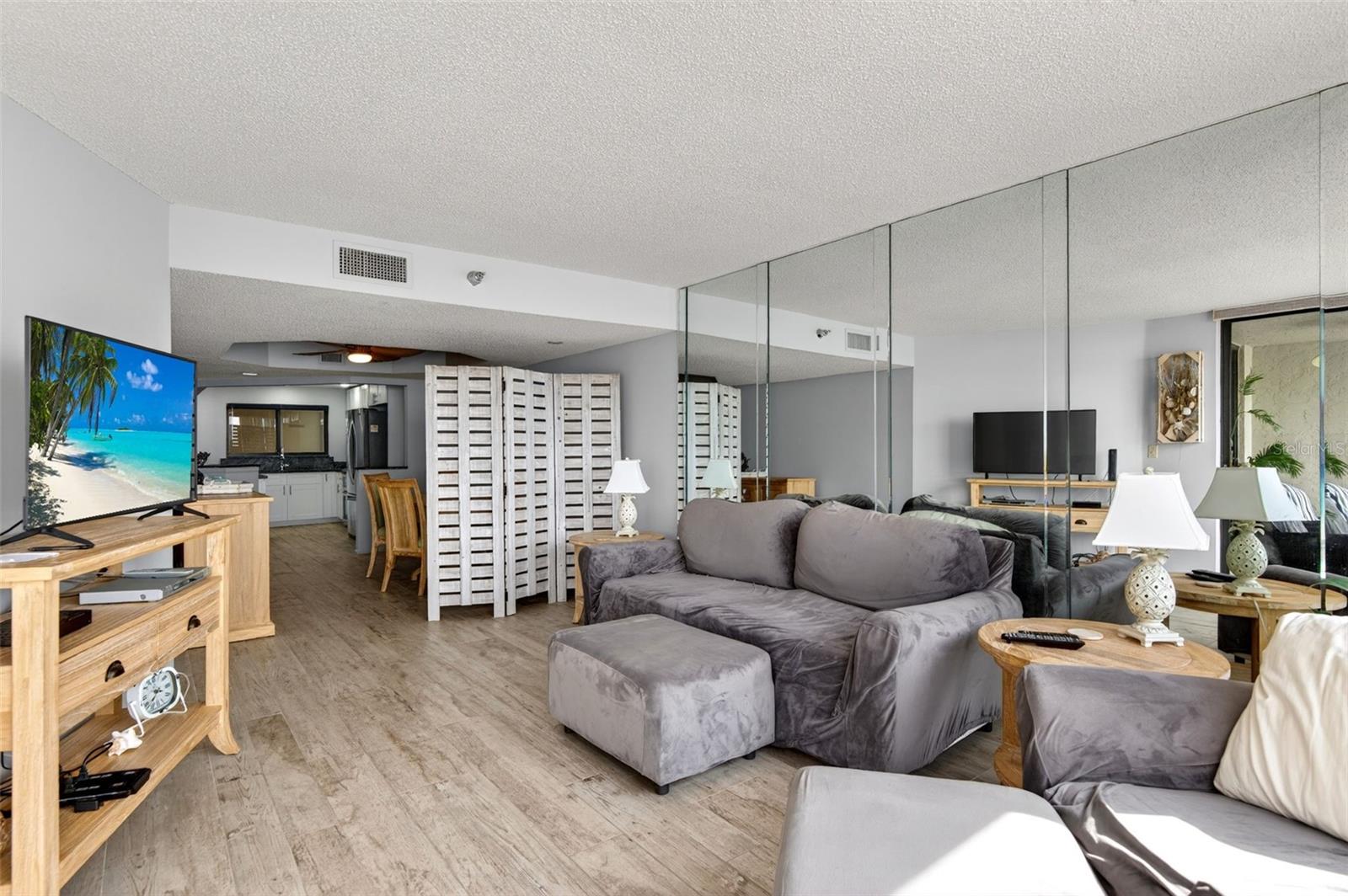 1290 GULF BLVD #1604