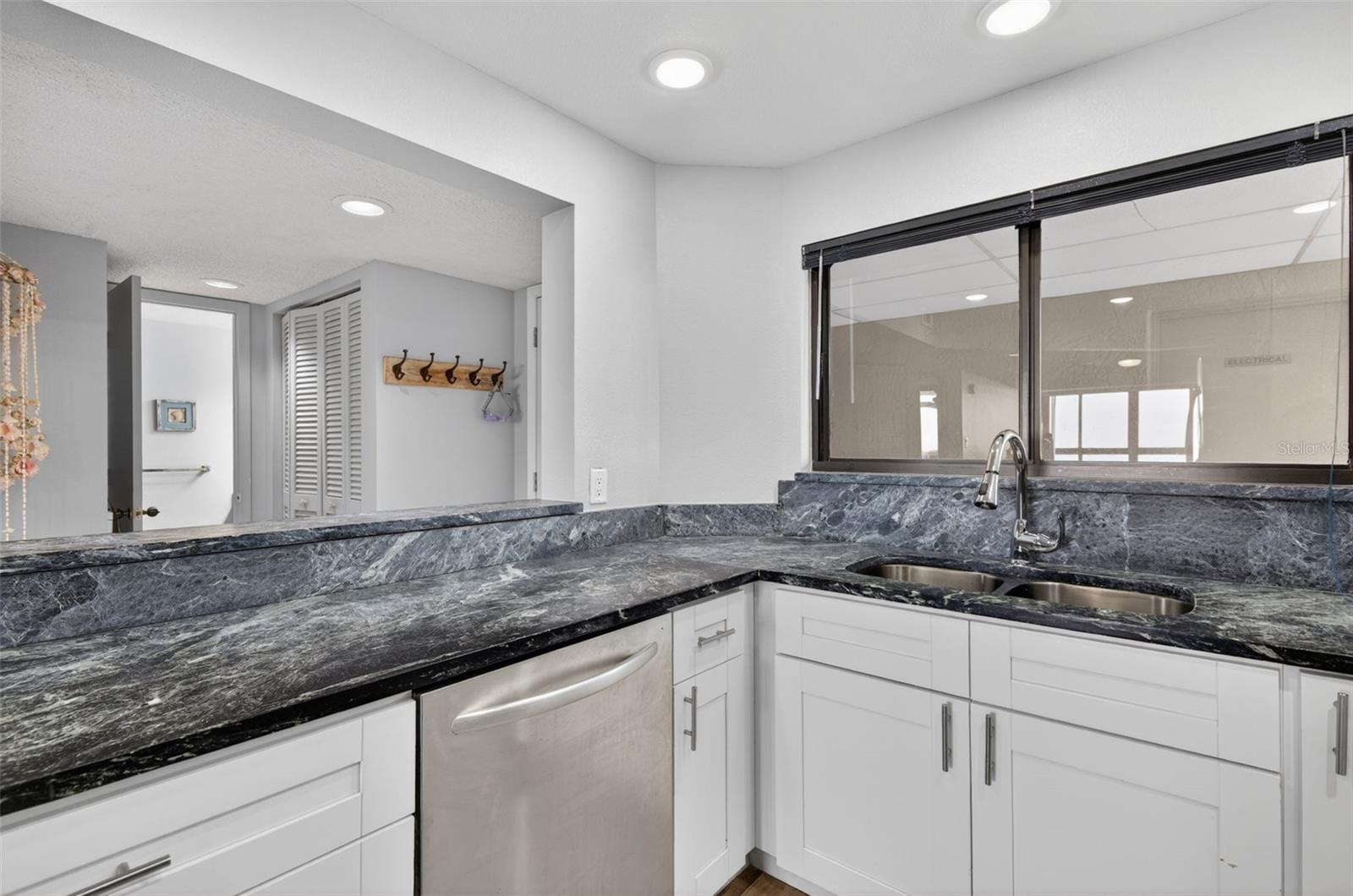 1290 GULF BLVD #1604
