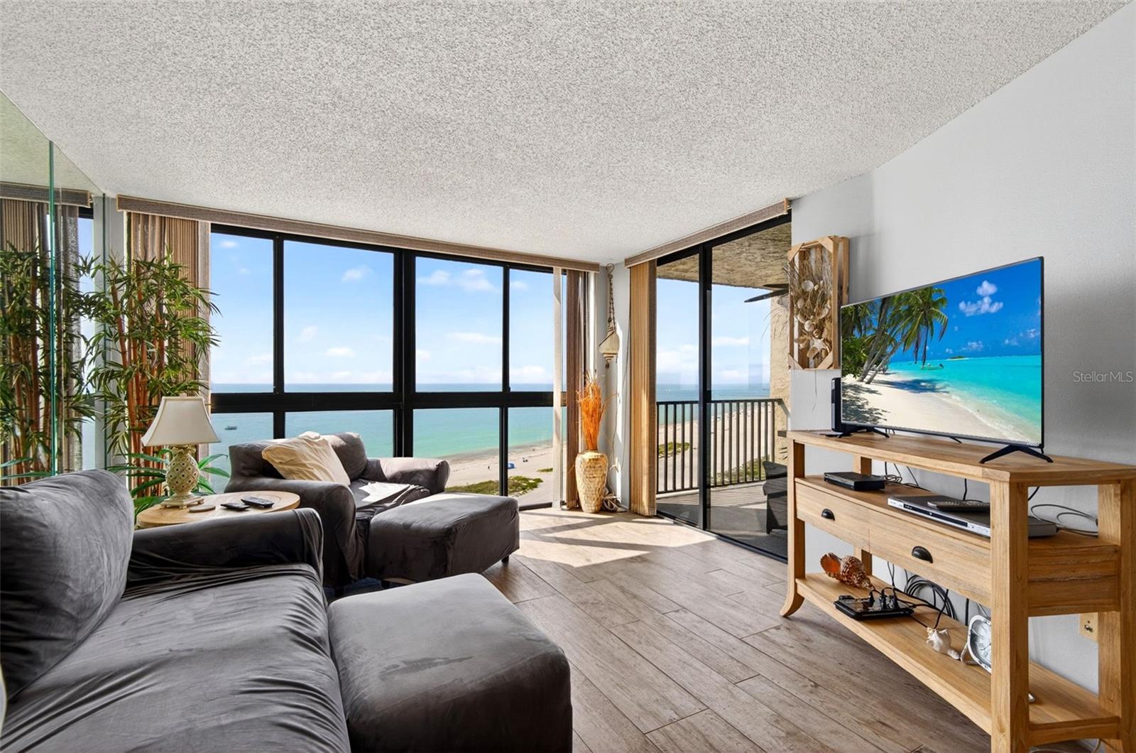 1290 GULF BLVD #1604