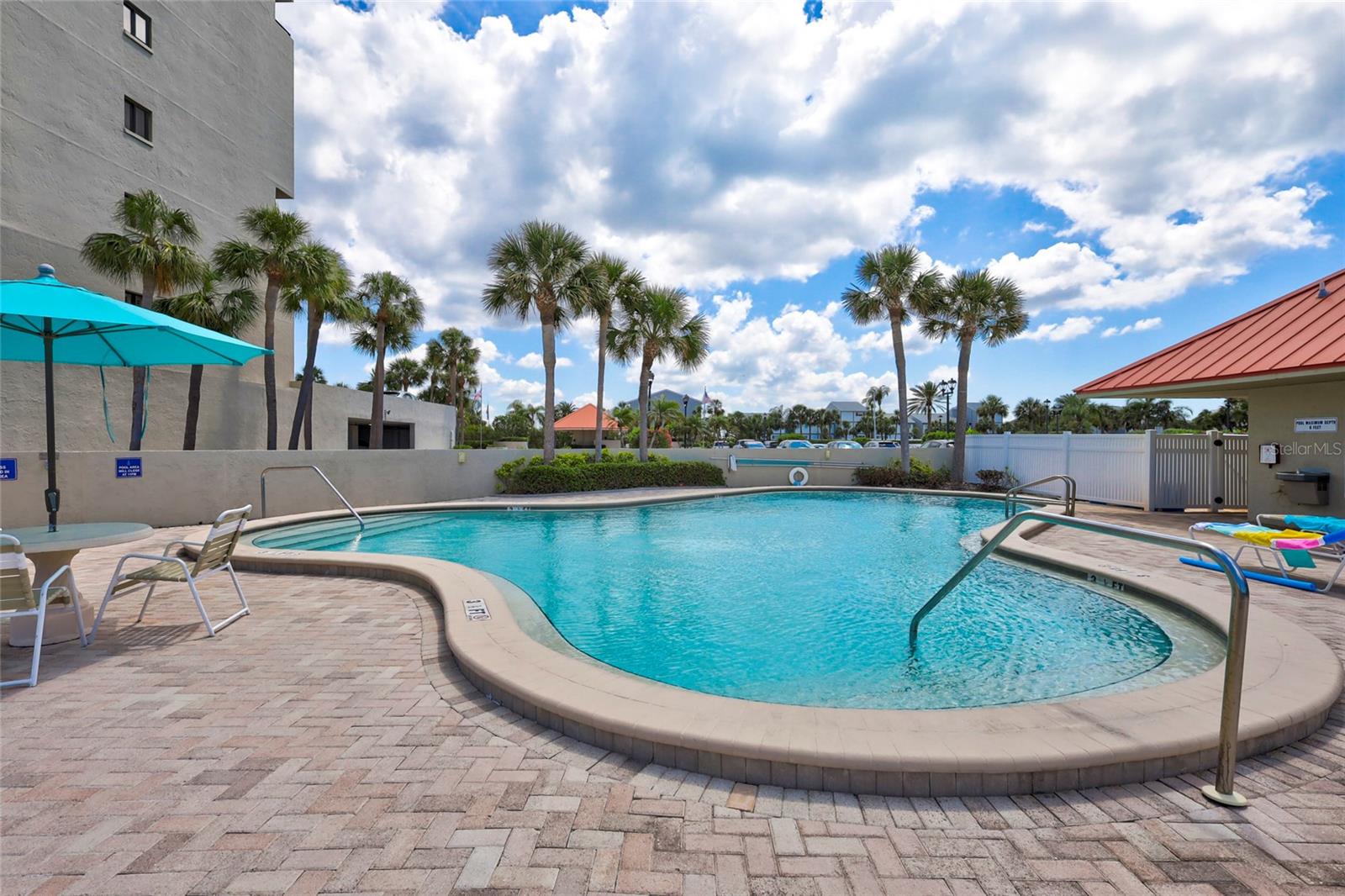 1290 GULF BLVD #1604