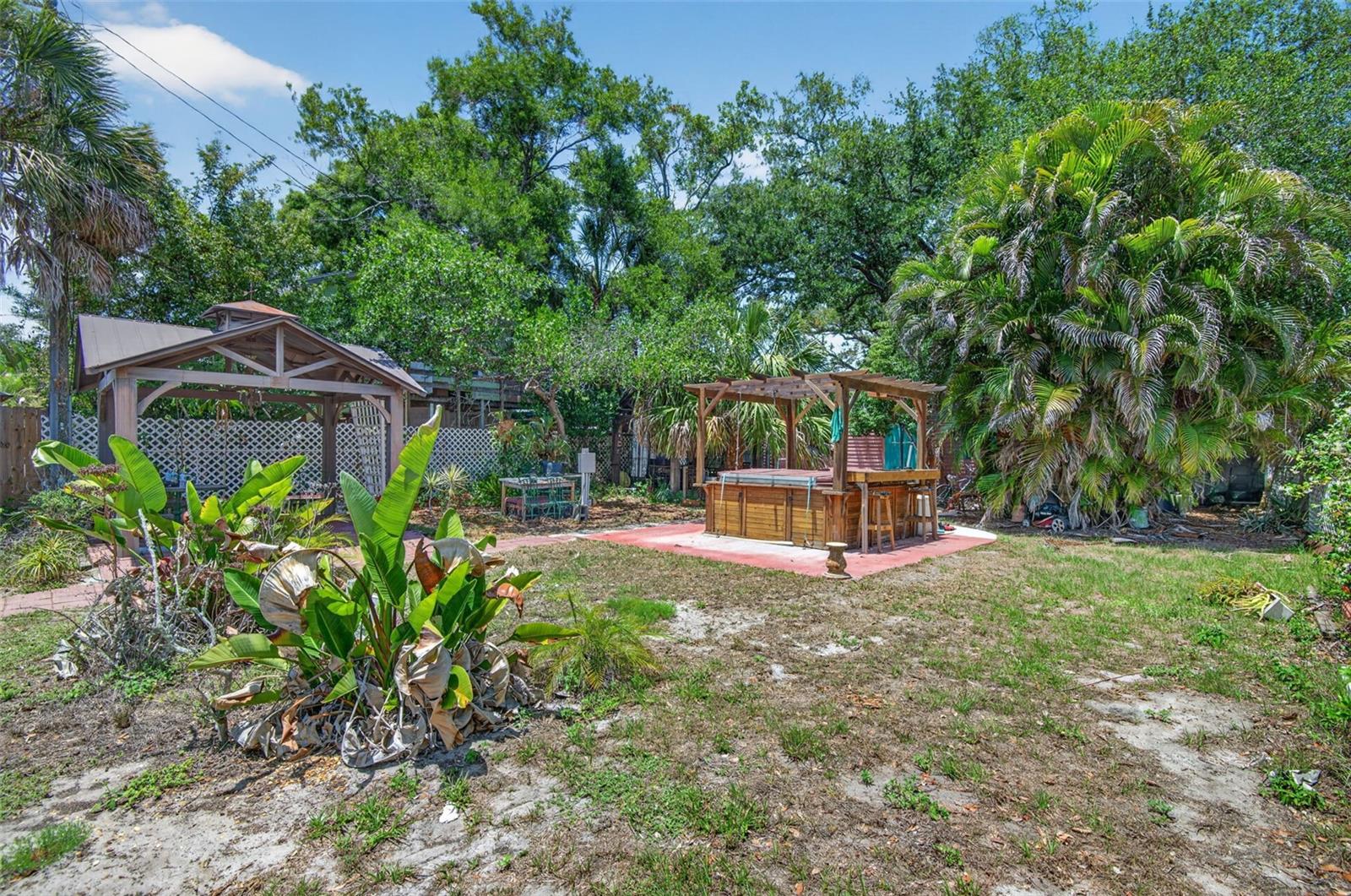 608 BELLEVIEW BLVD