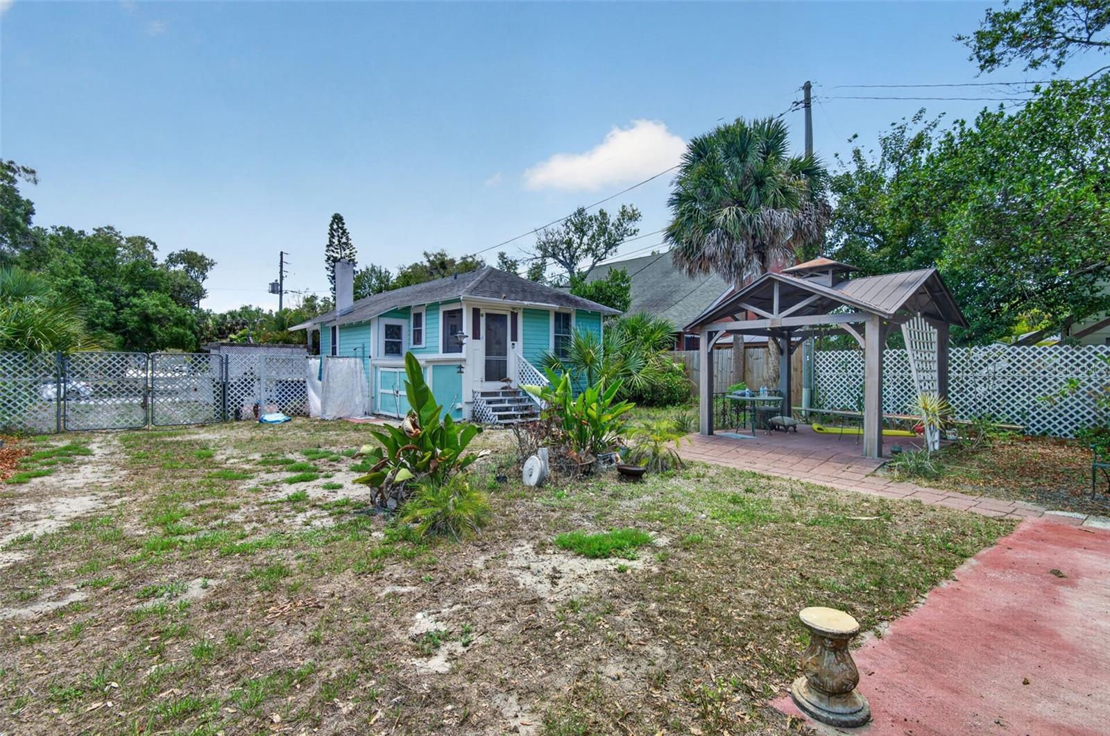 608 BELLEVIEW BLVD