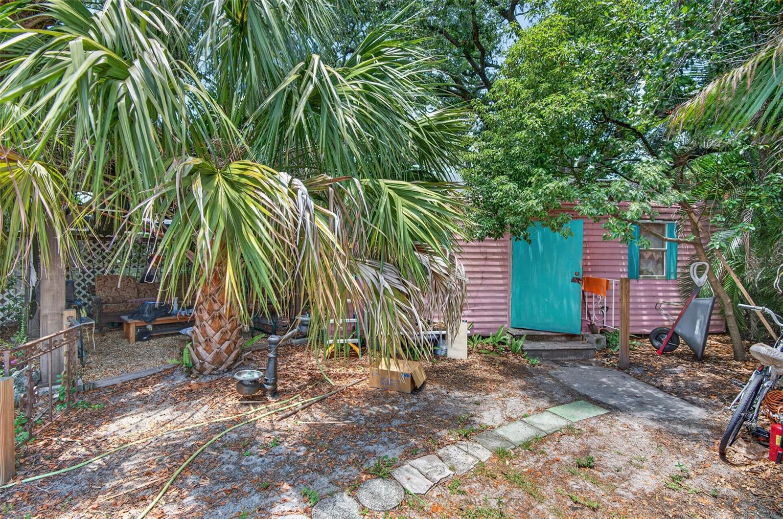 608 BELLEVIEW BLVD