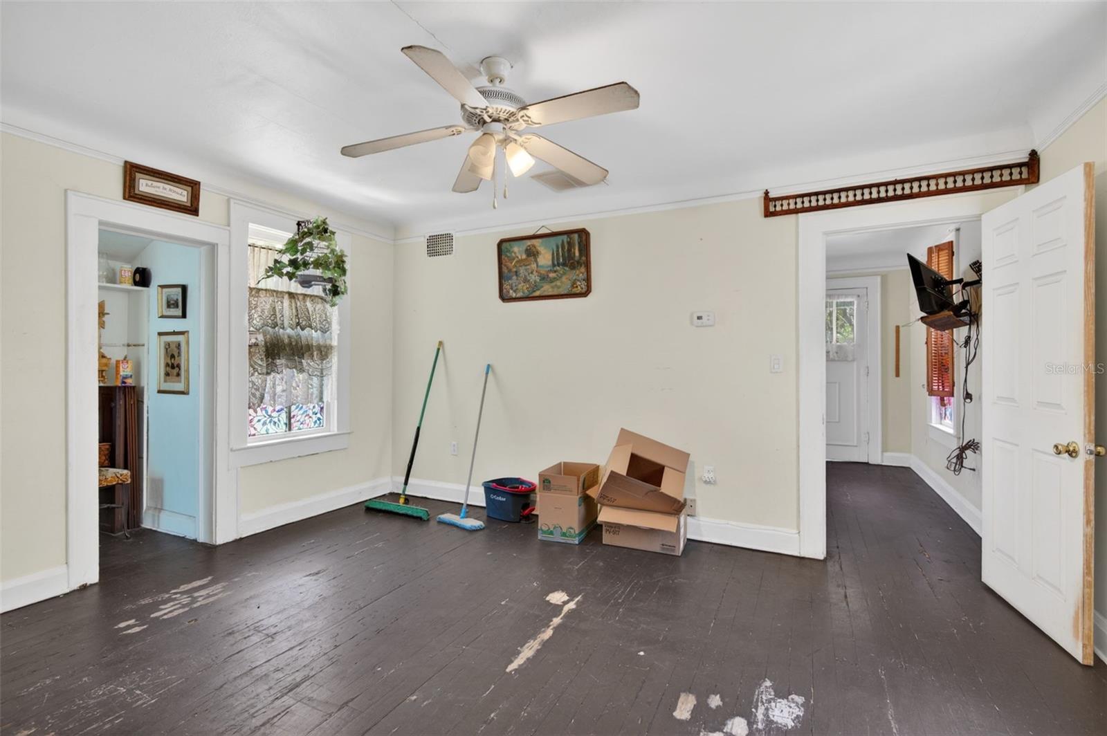 608 BELLEVIEW BLVD