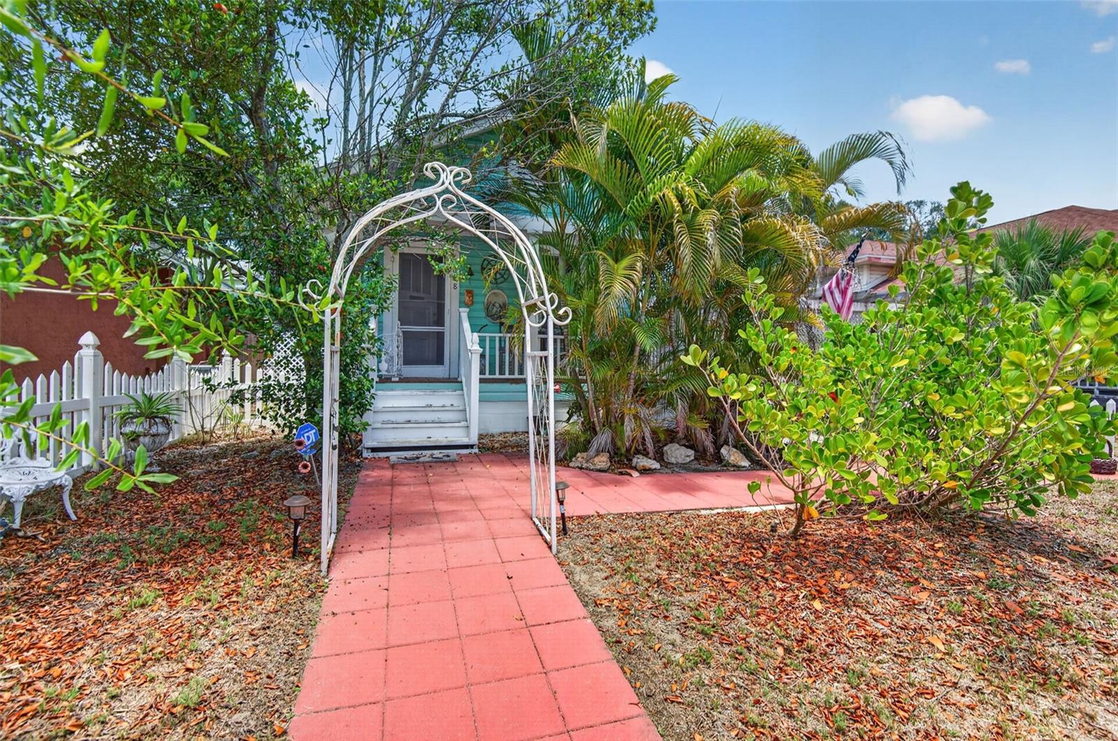 608 BELLEVIEW BLVD