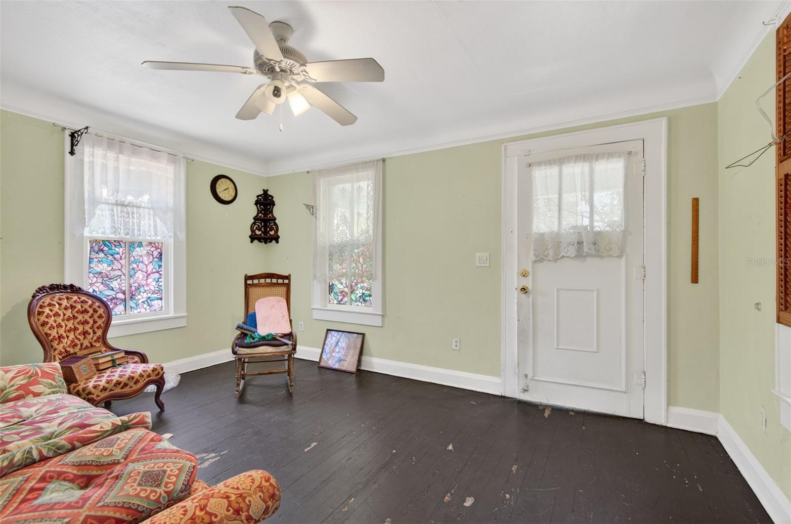608 BELLEVIEW BLVD