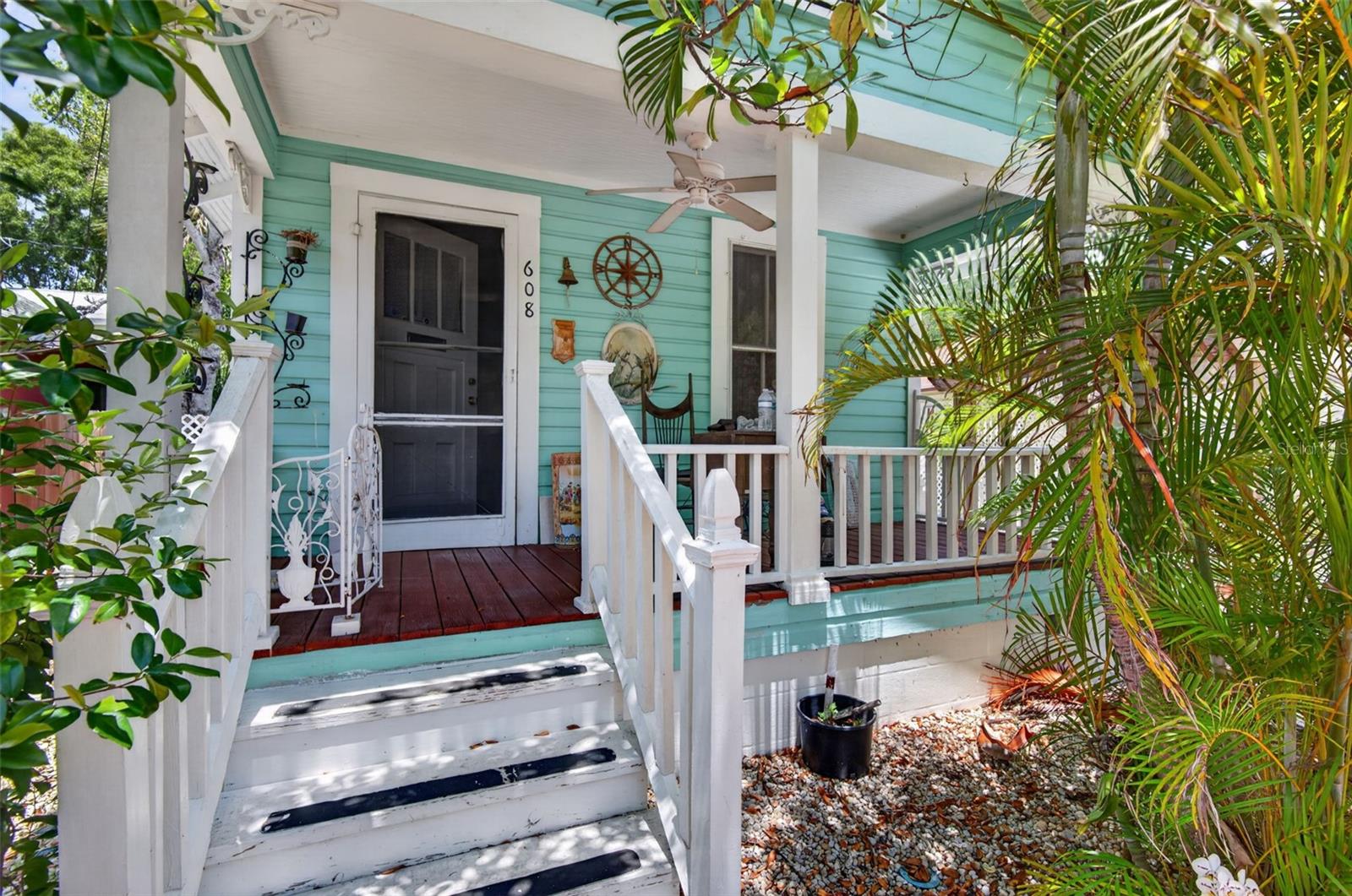 608 BELLEVIEW BLVD