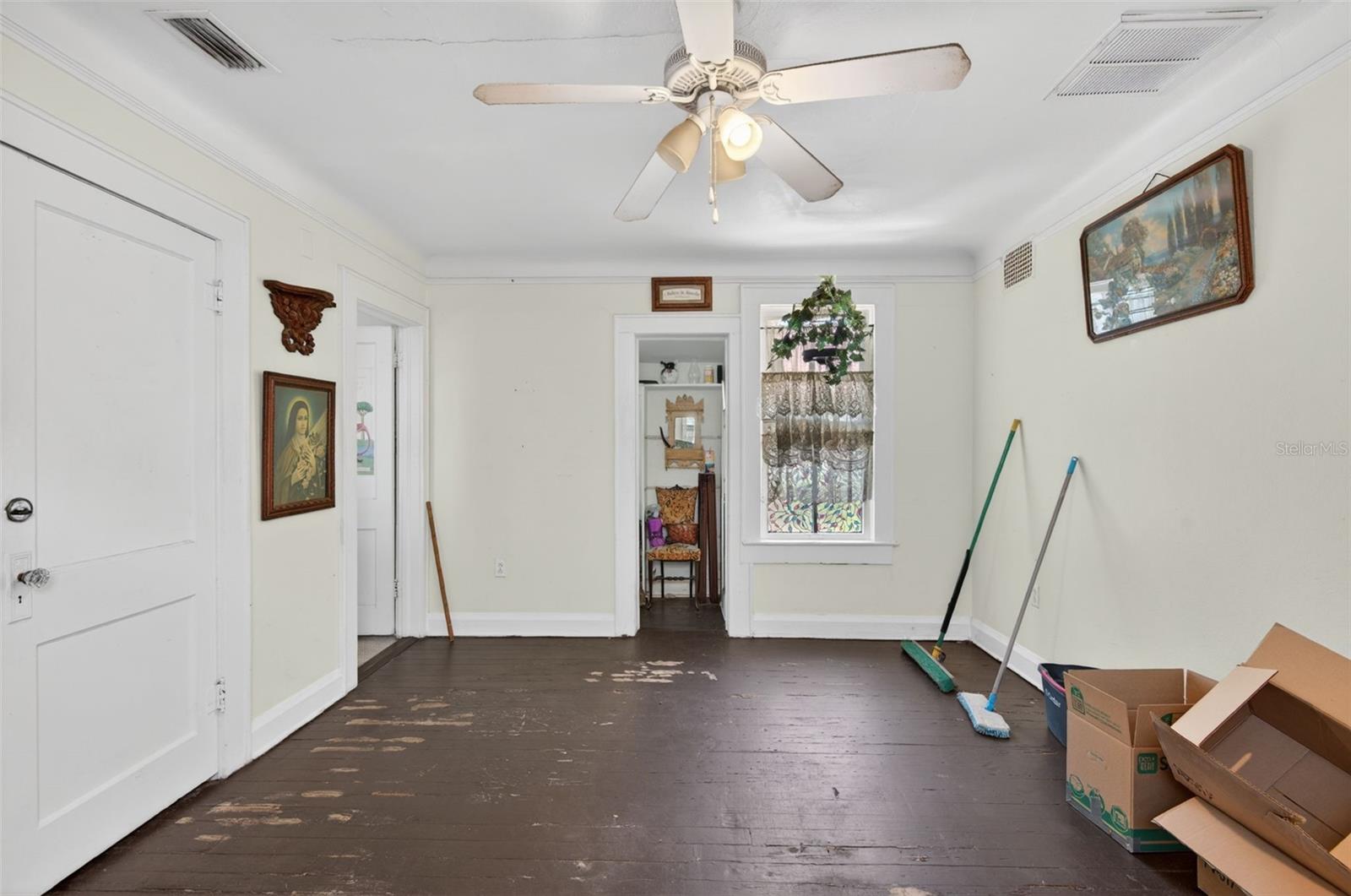608 BELLEVIEW BLVD