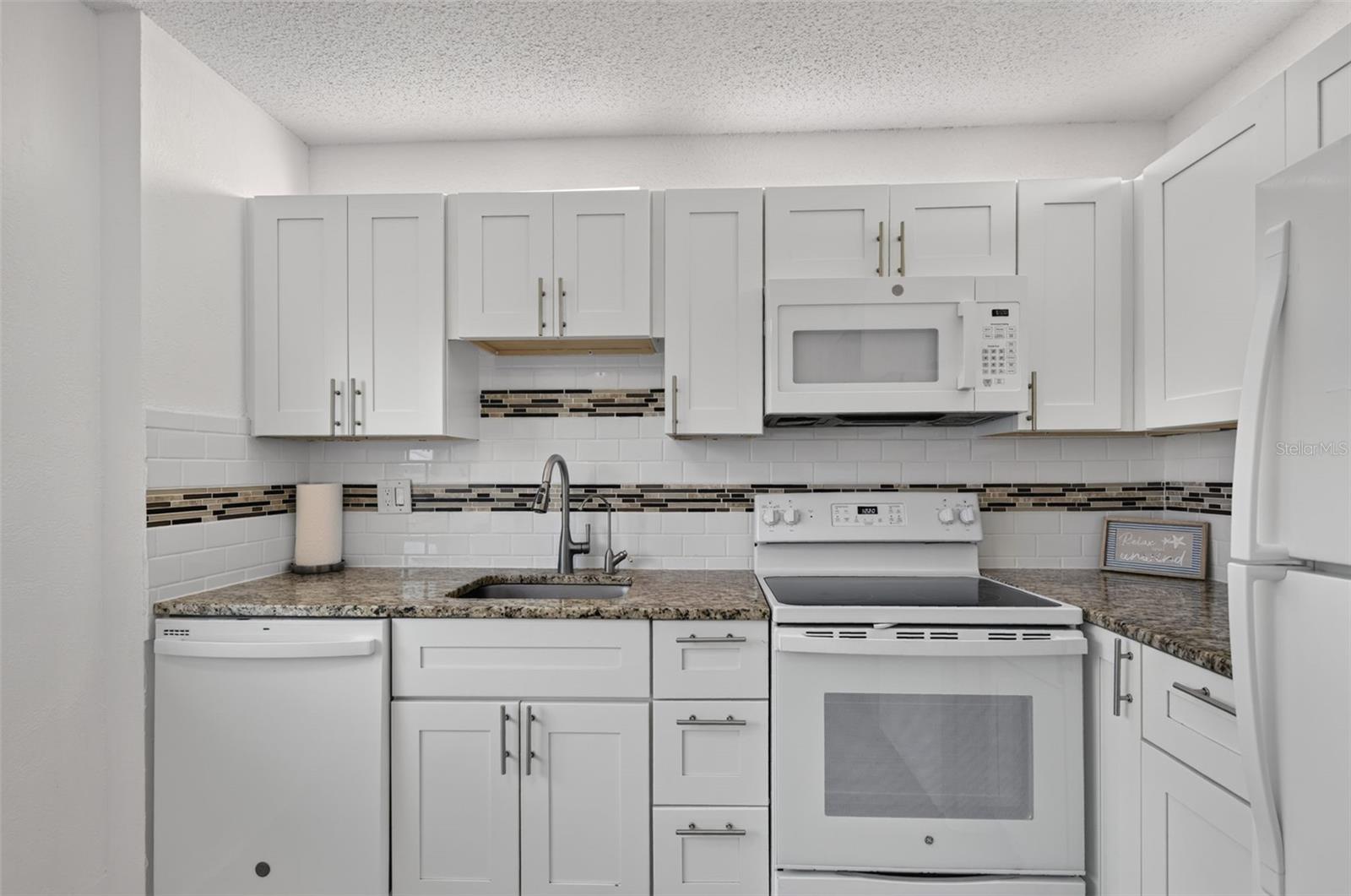 2207 BELLEAIR RD #B16