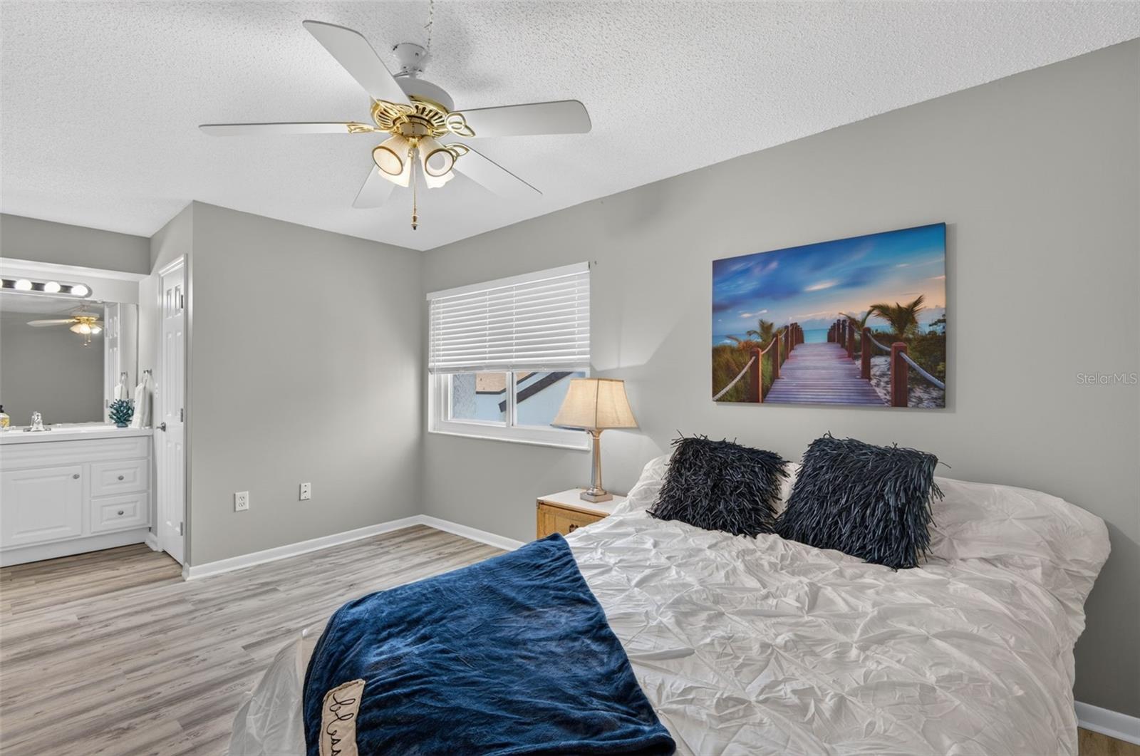 2207 BELLEAIR RD #B16