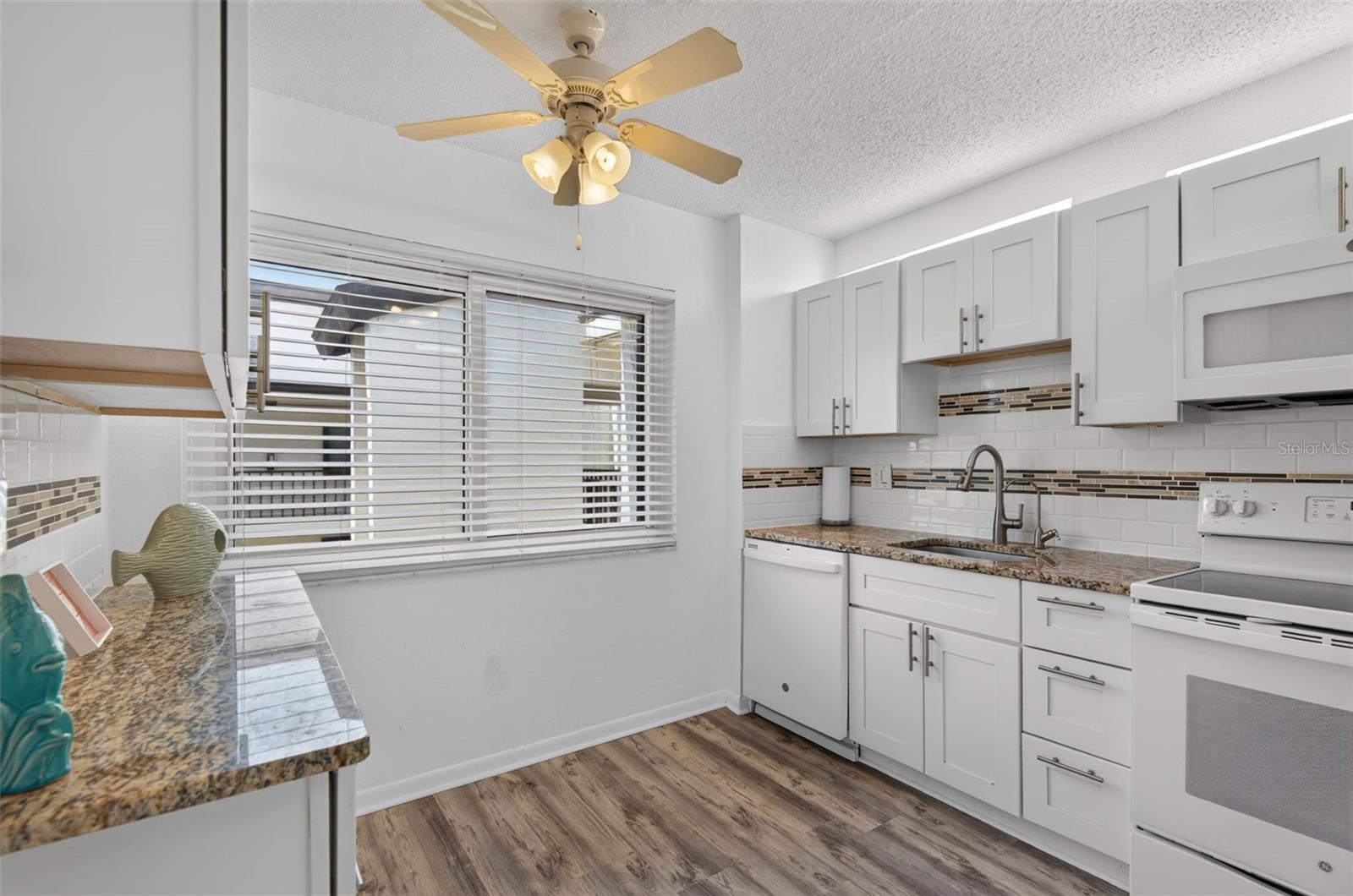 2207 BELLEAIR RD #B16