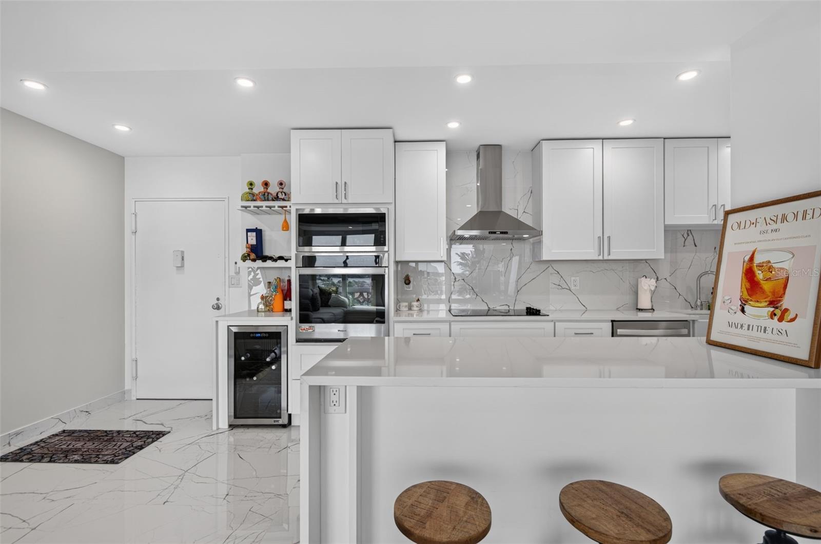 31 ISLAND WAY #508