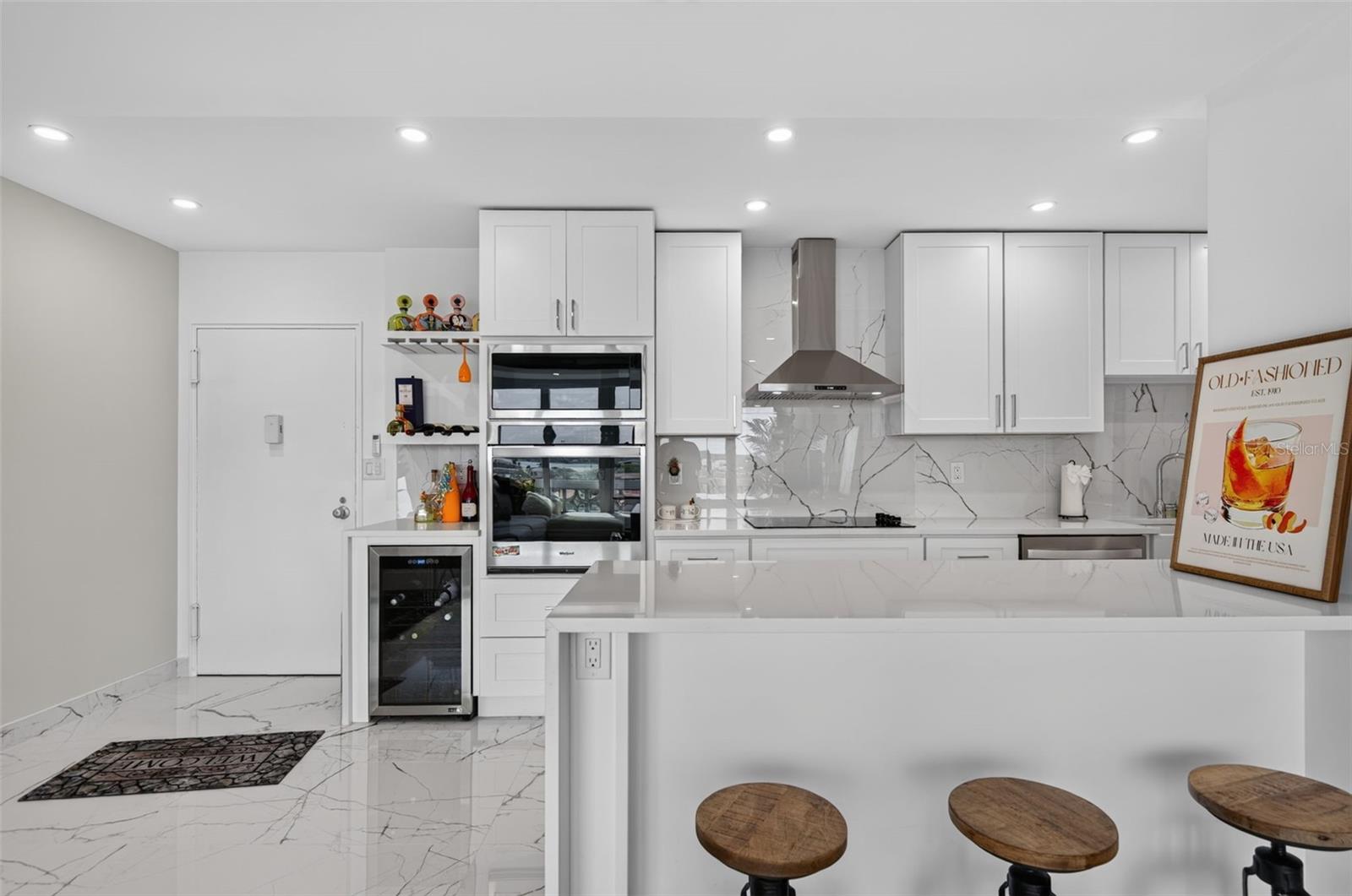 31 ISLAND WAY #508