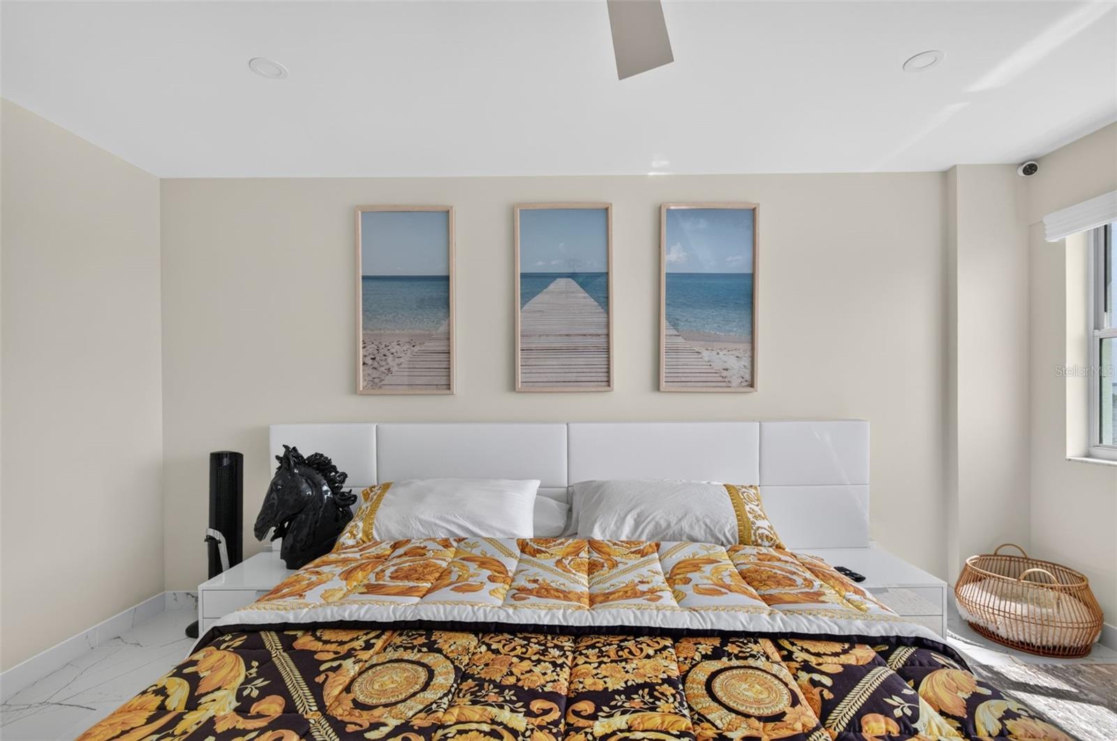 31 ISLAND WAY #508