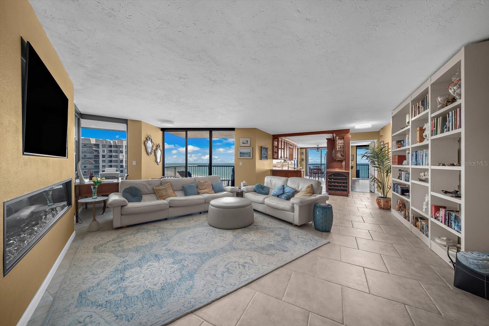 1600 GULF BLVD #911