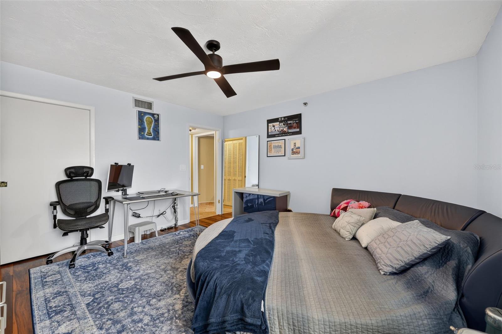 1600 GULF BLVD #911