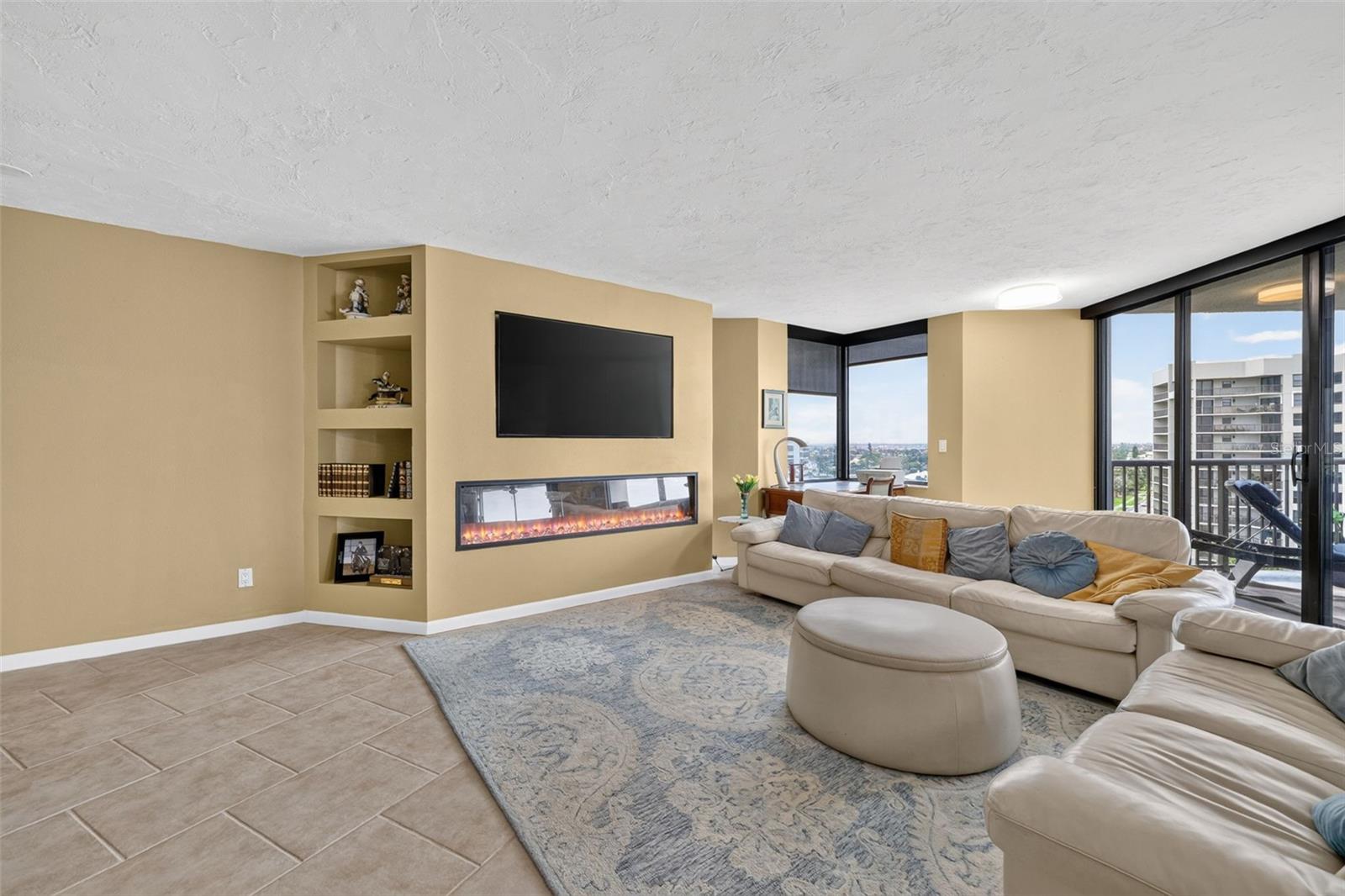 1600 GULF BLVD #911