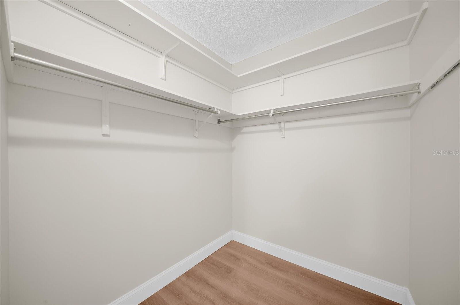 868 BAYWAY BLVD #307
