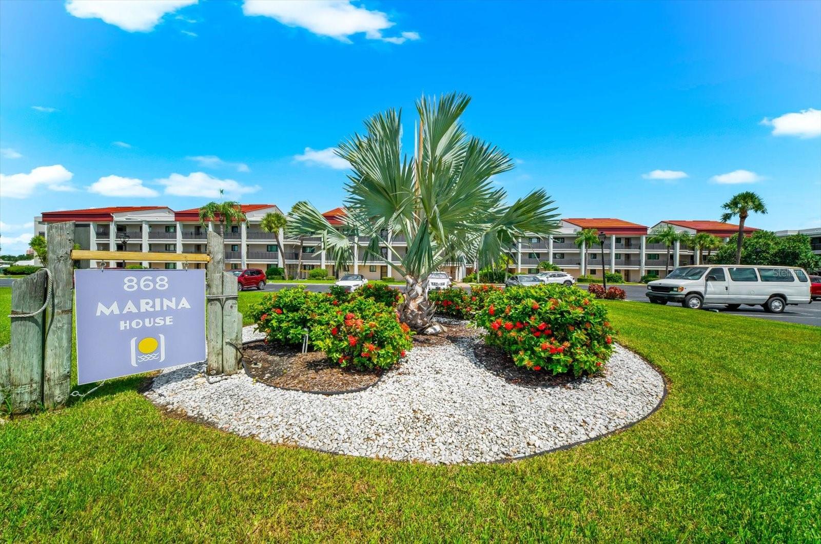 868 BAYWAY BLVD #307